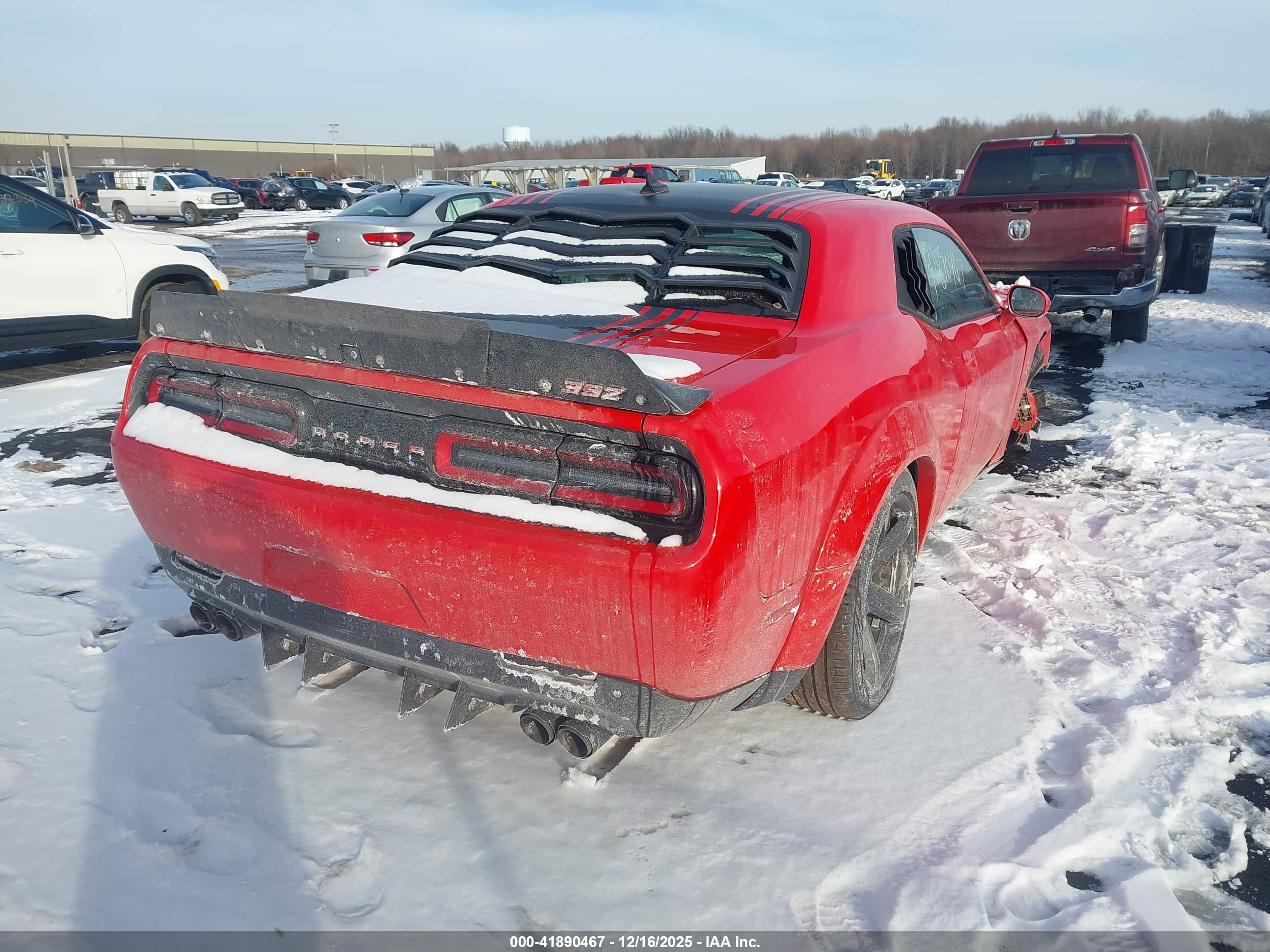 DODGE CHALLENGER image 4