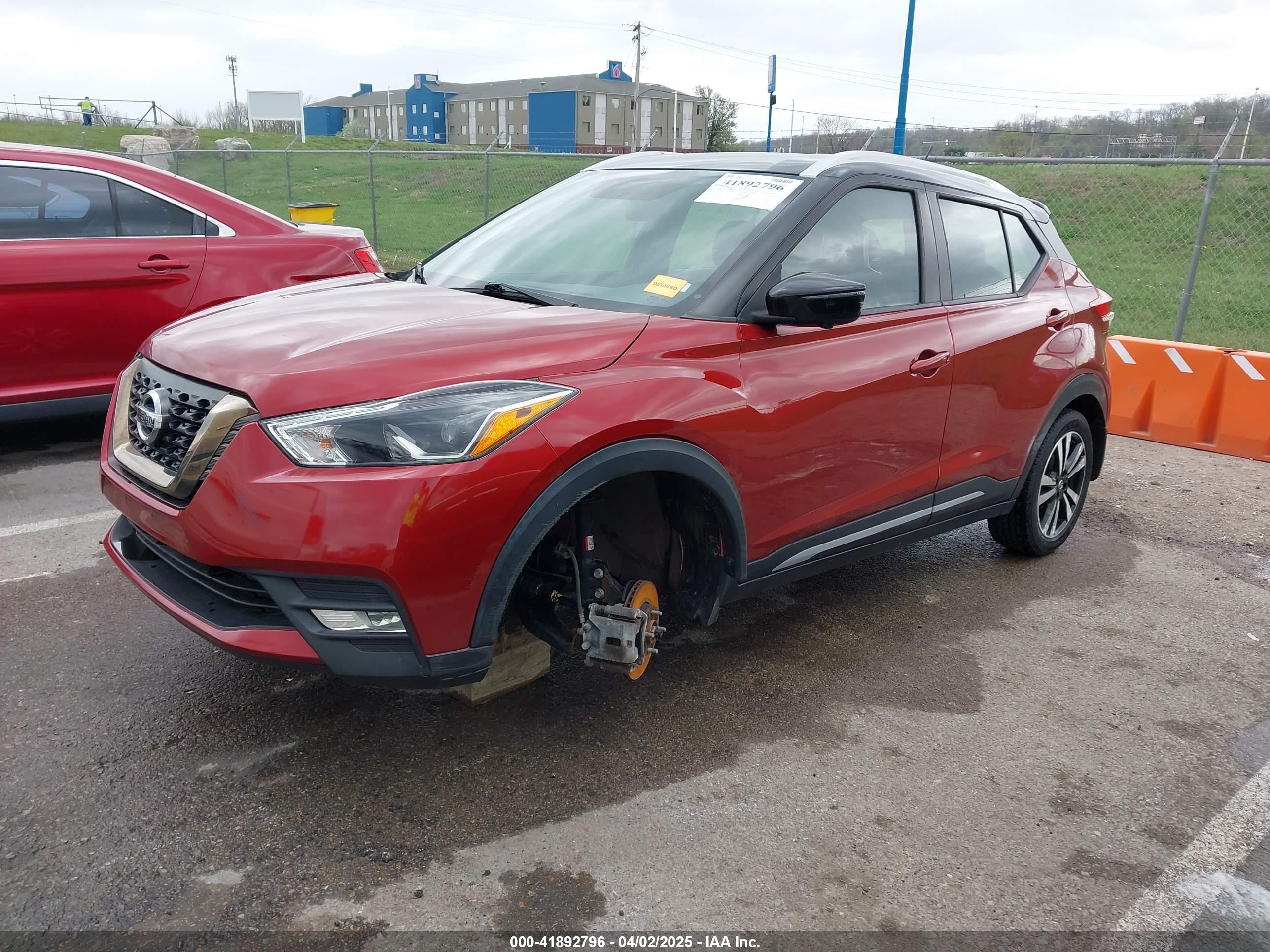 NISSAN KICKS image 2