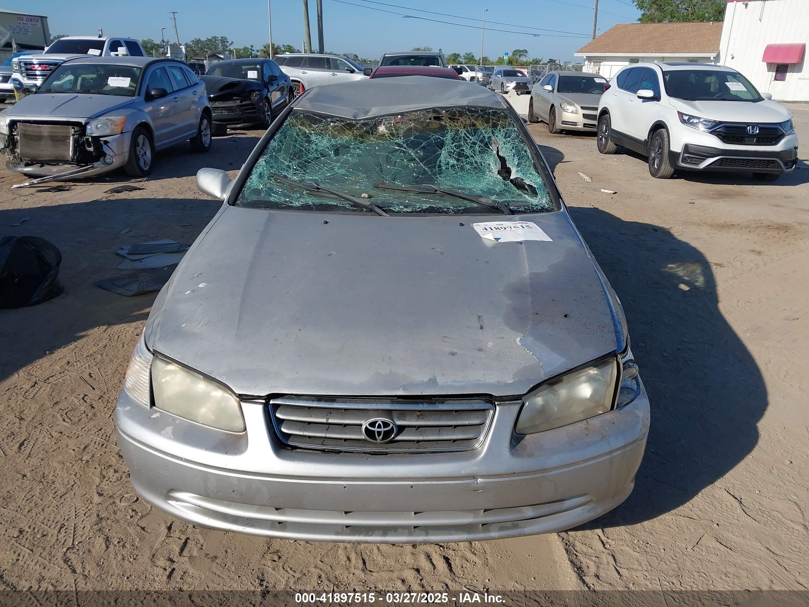 TOYOTA CAMRY image 6