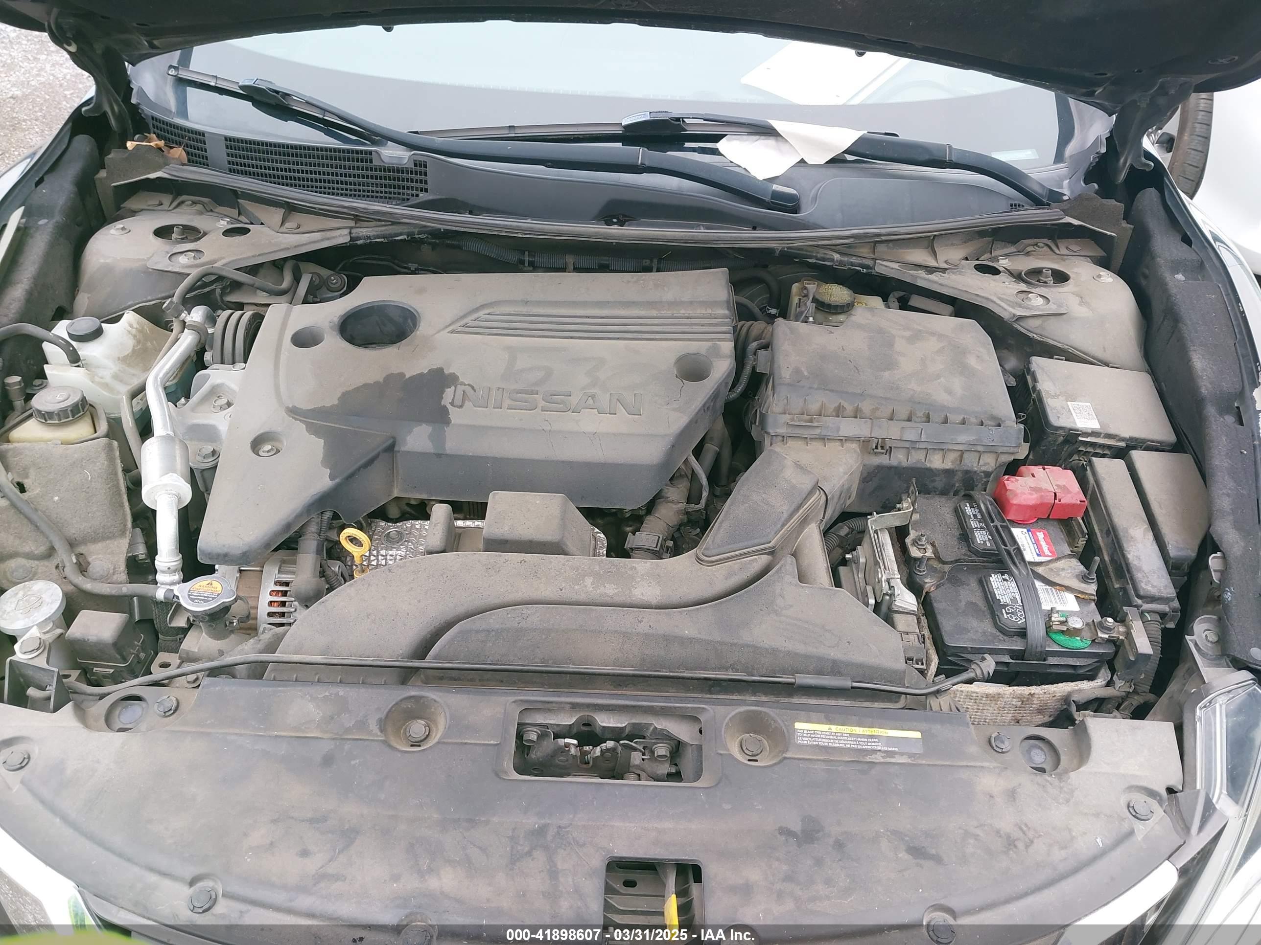 NISSAN ALTIMA image 10