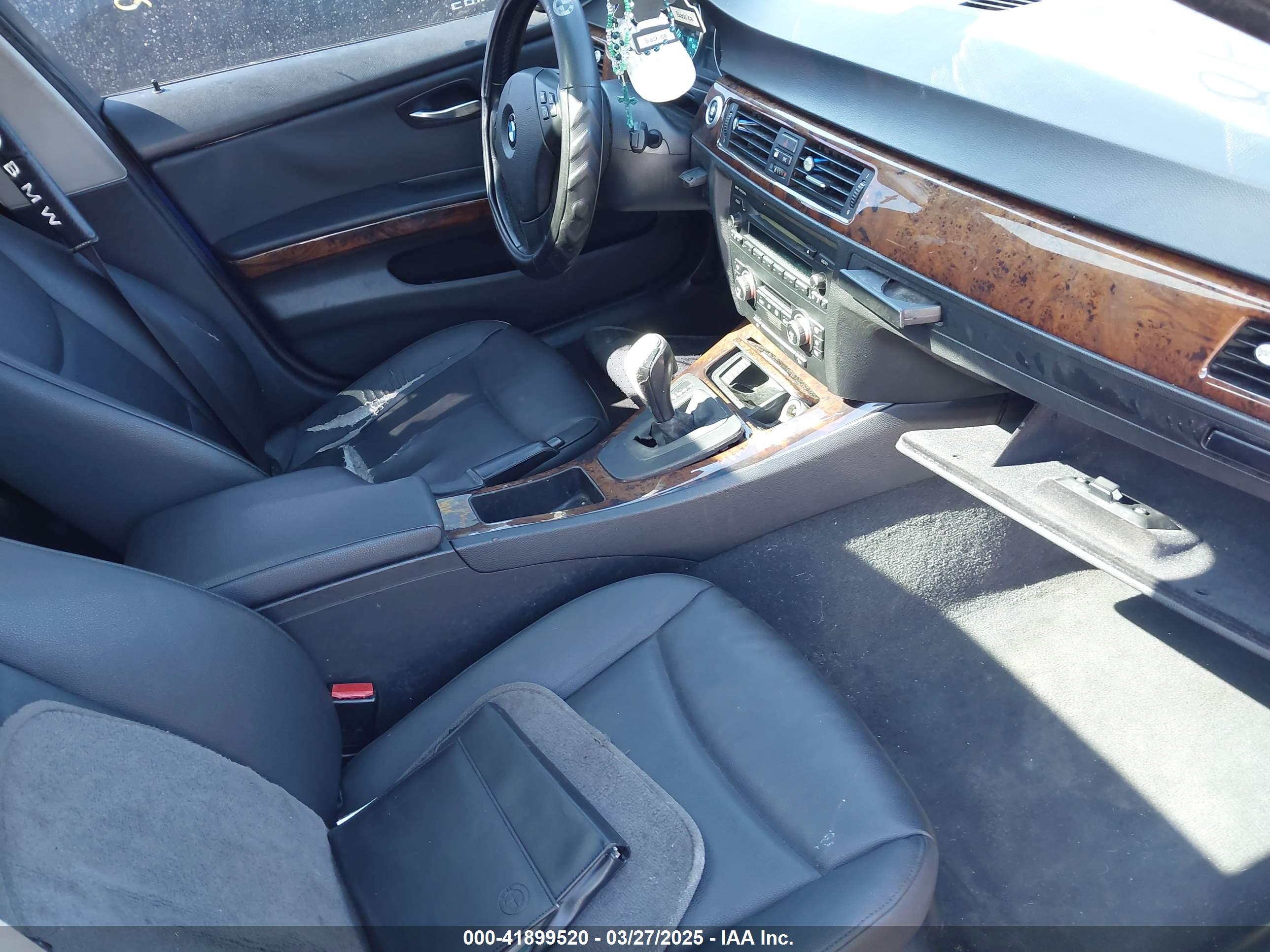 BMW 328I image 5