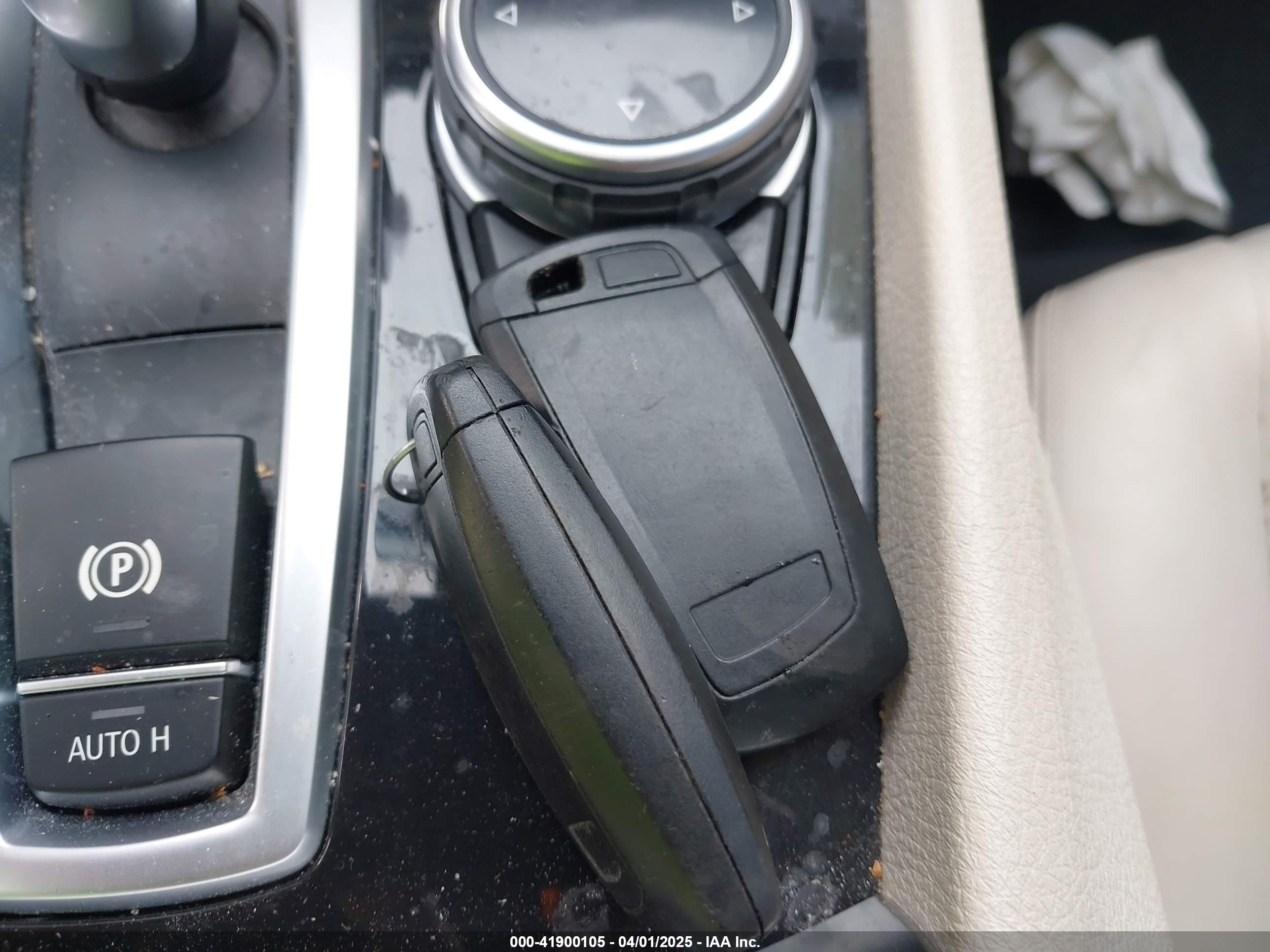 BMW 535I image 11
