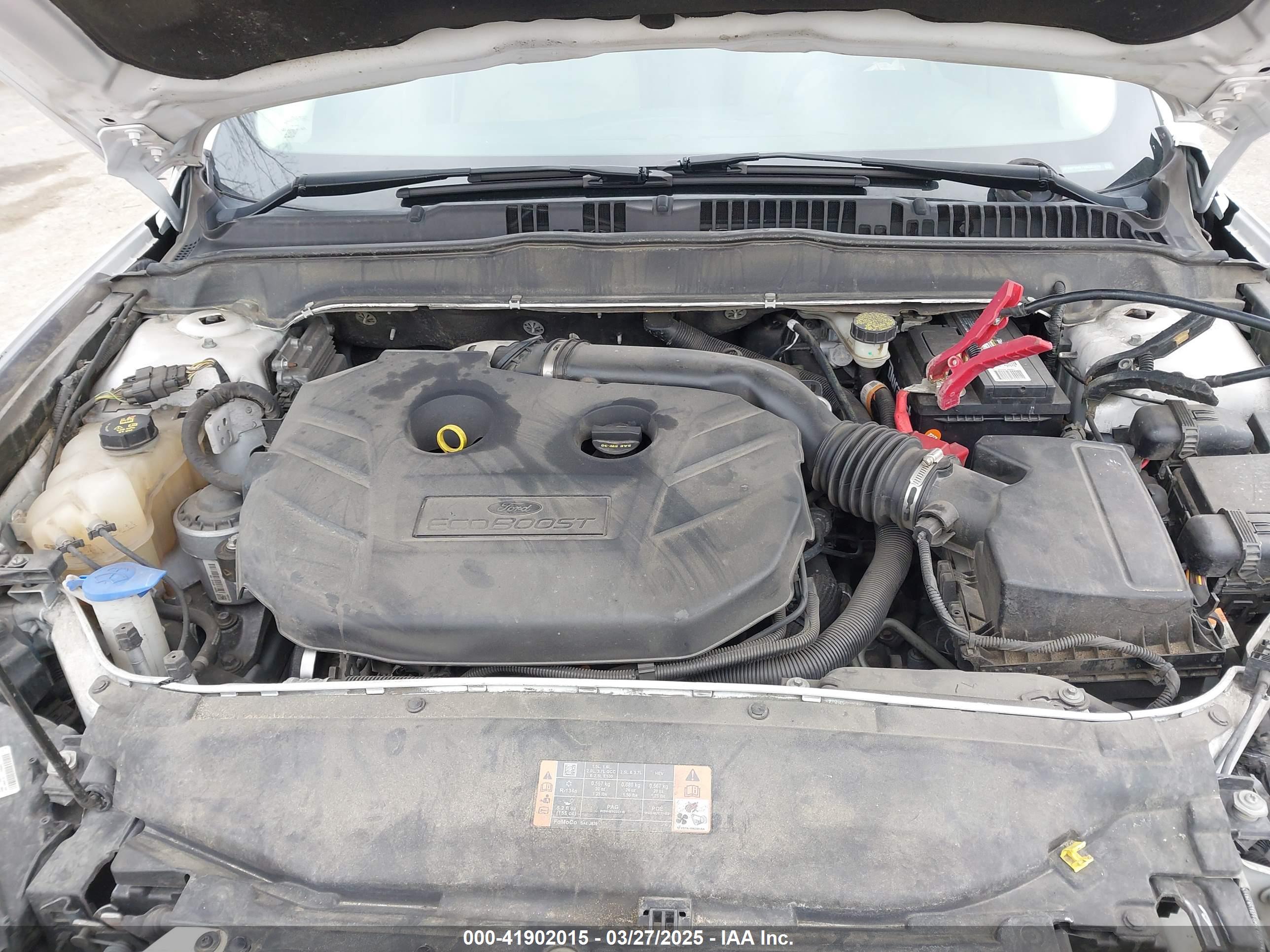 FORD FUSION image 10
