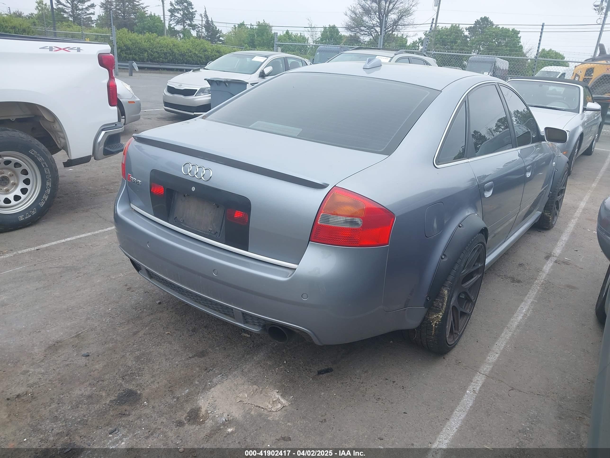 AUDI RS6 image 4