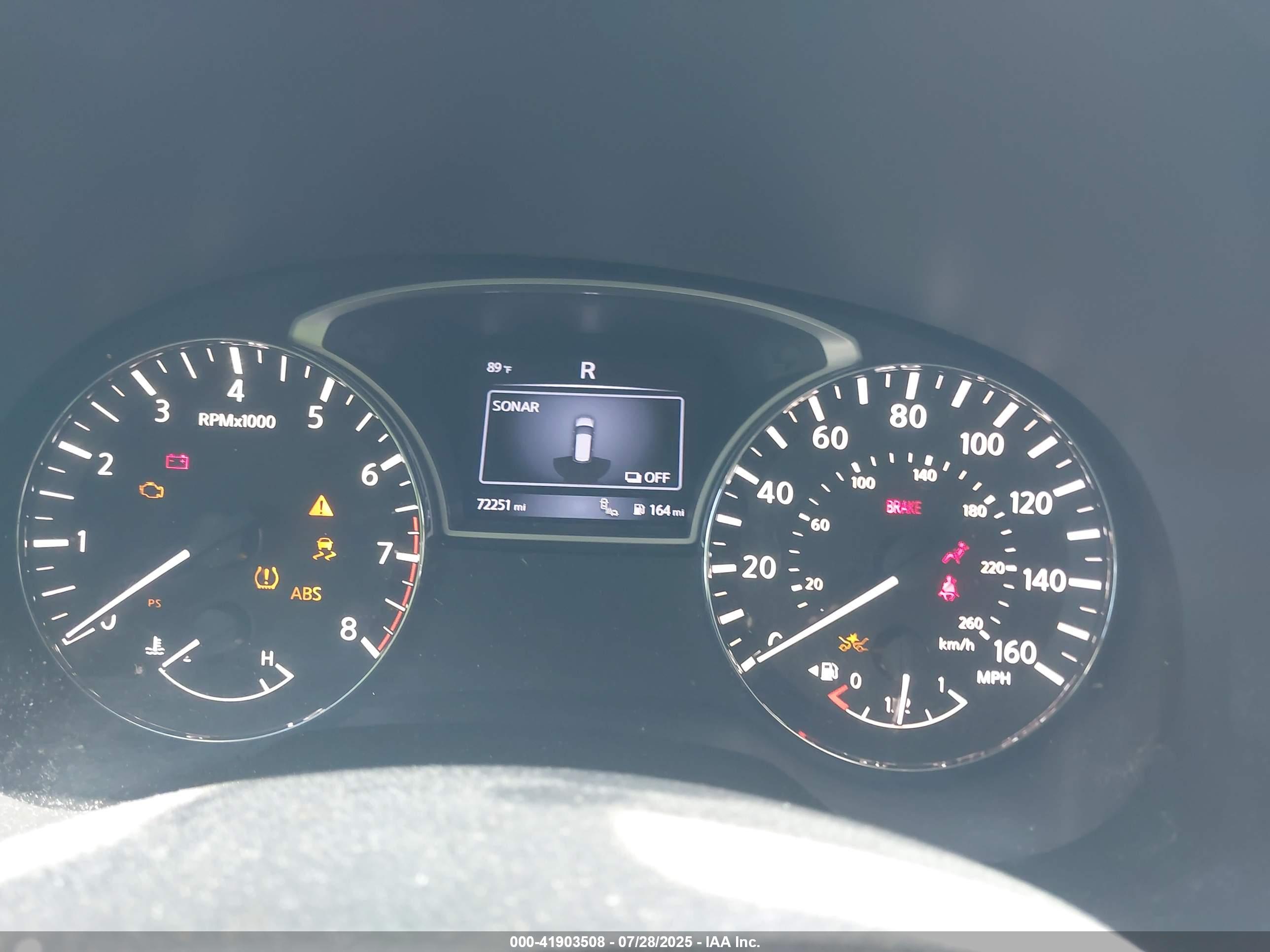 NISSAN PATHFINDER image 7
