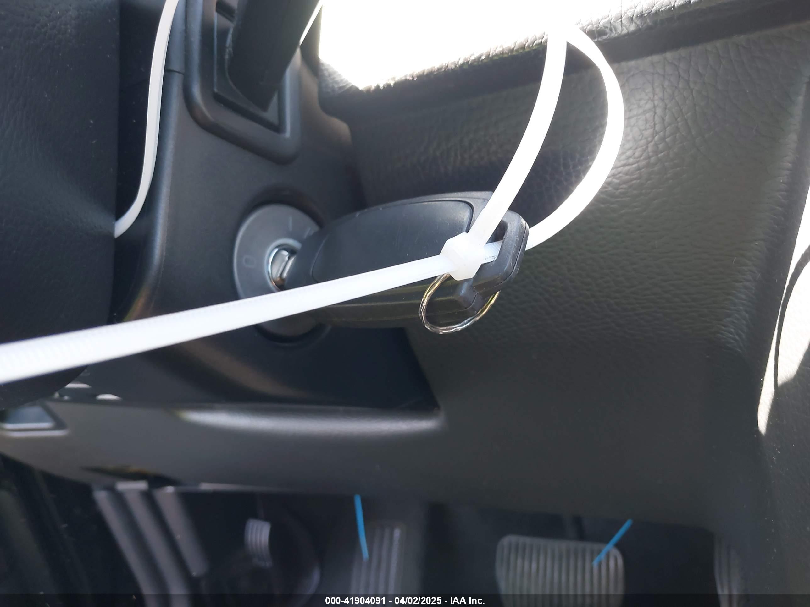 VOLVO XC90 image 11