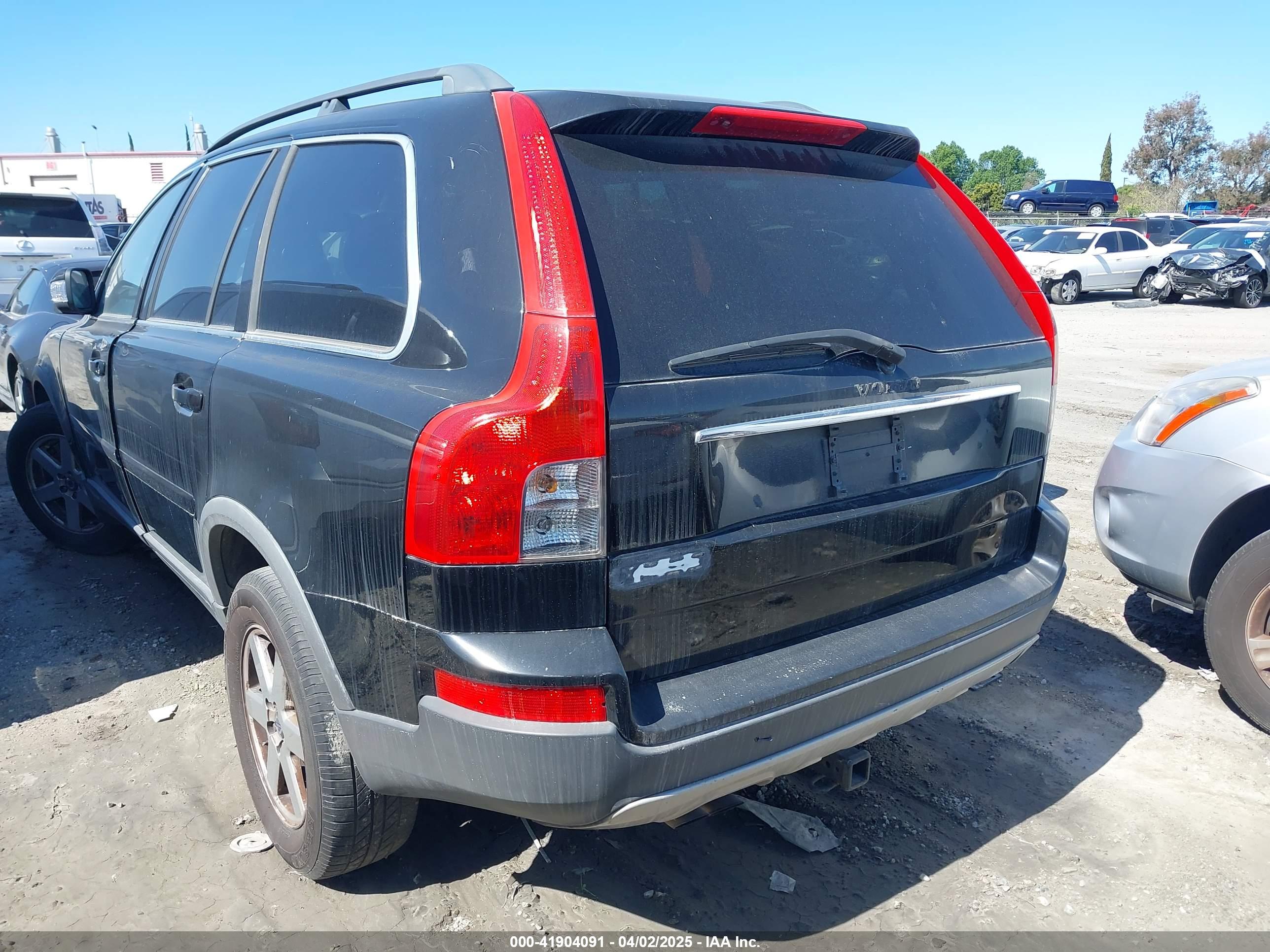 VOLVO XC90 image 3
