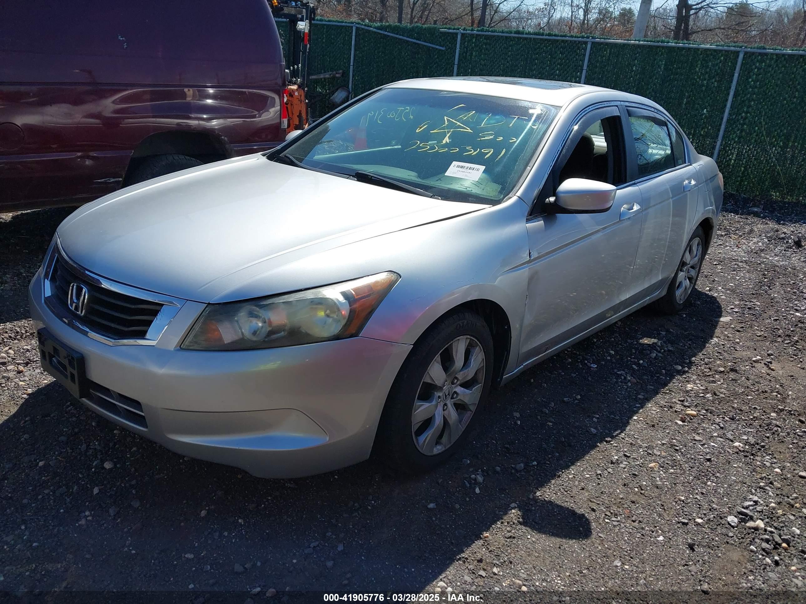 HONDA ACCORD image 2