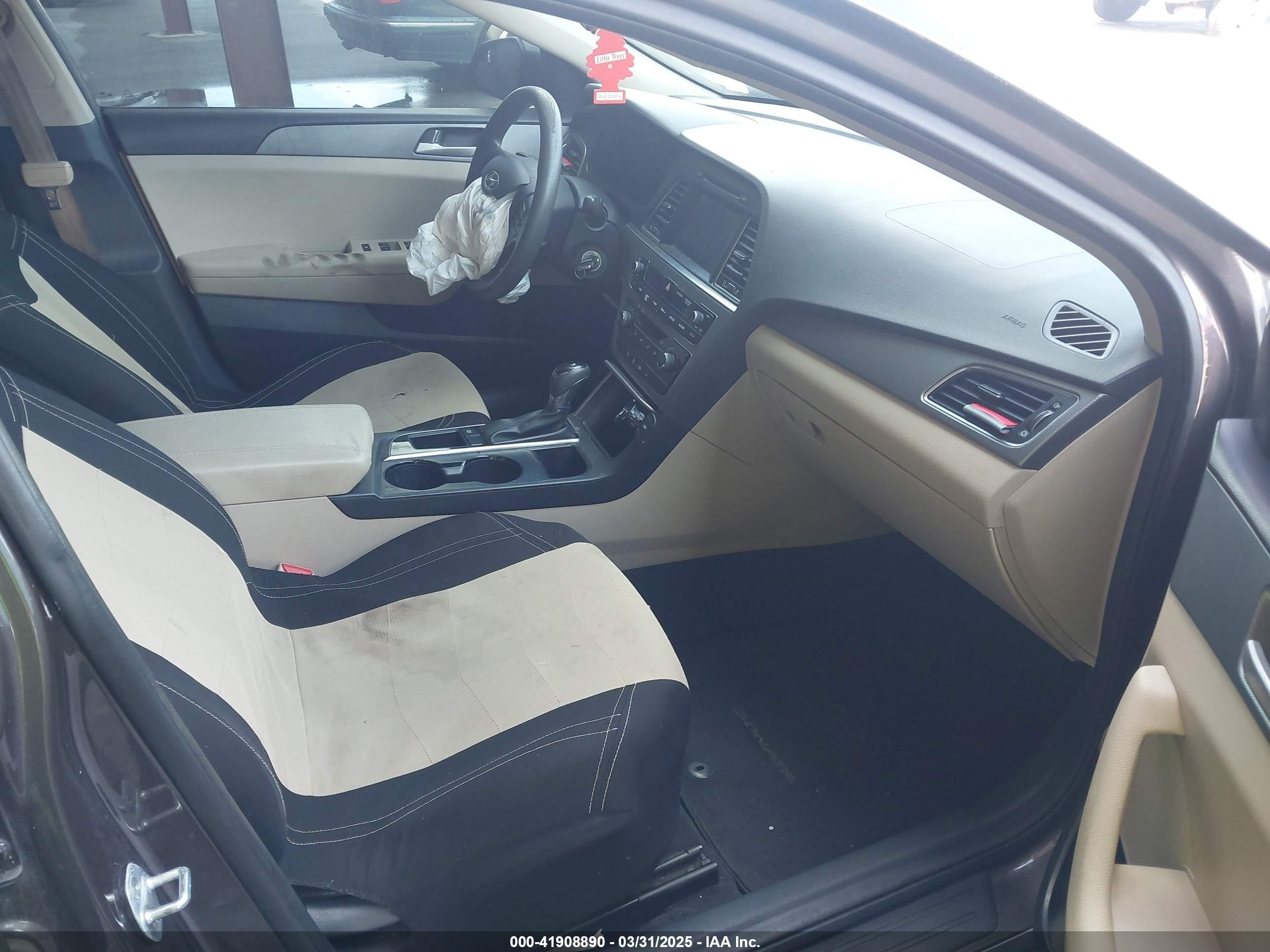 HYUNDAI SONATA image 5