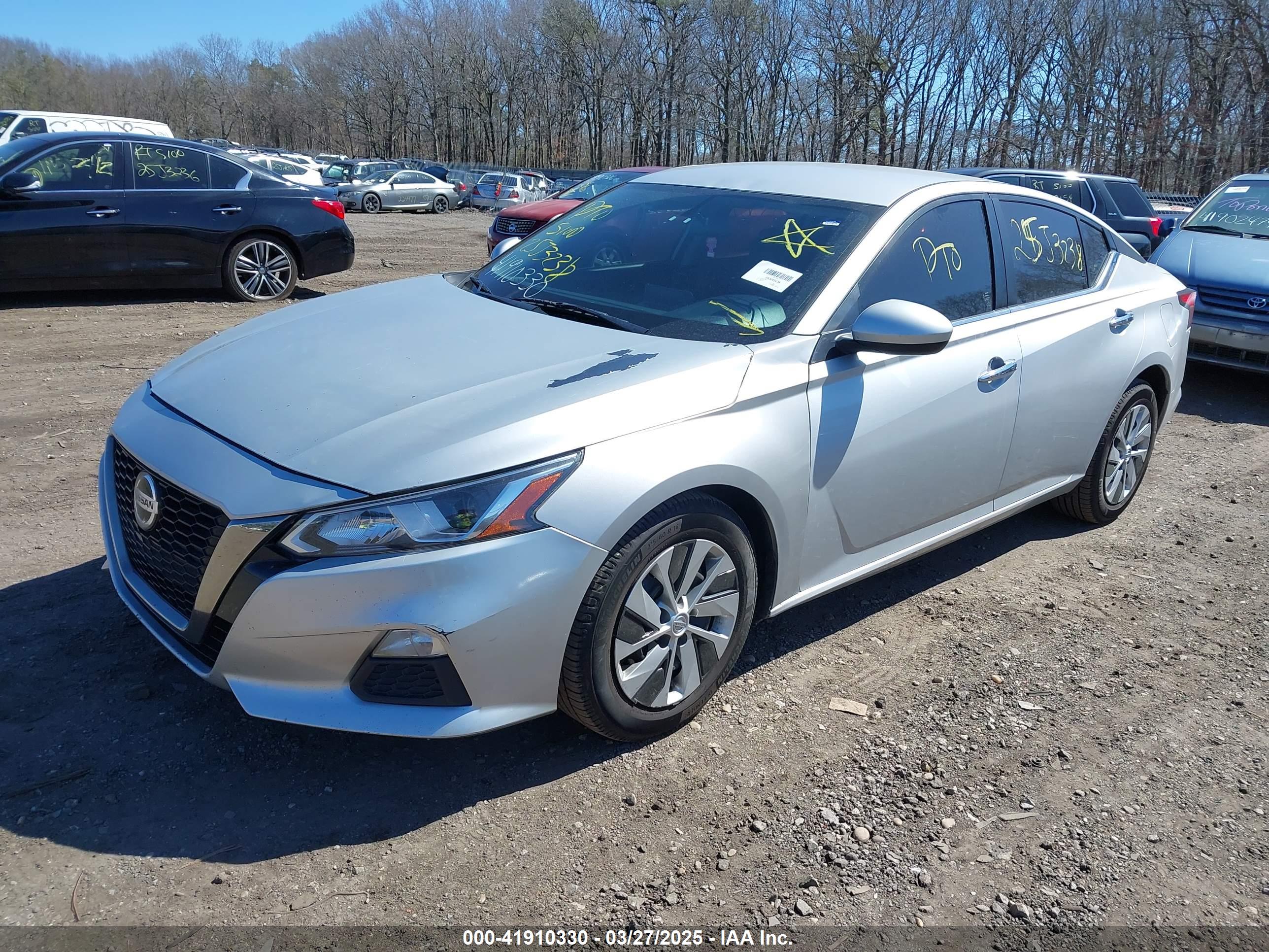 NISSAN ALTIMA image 2