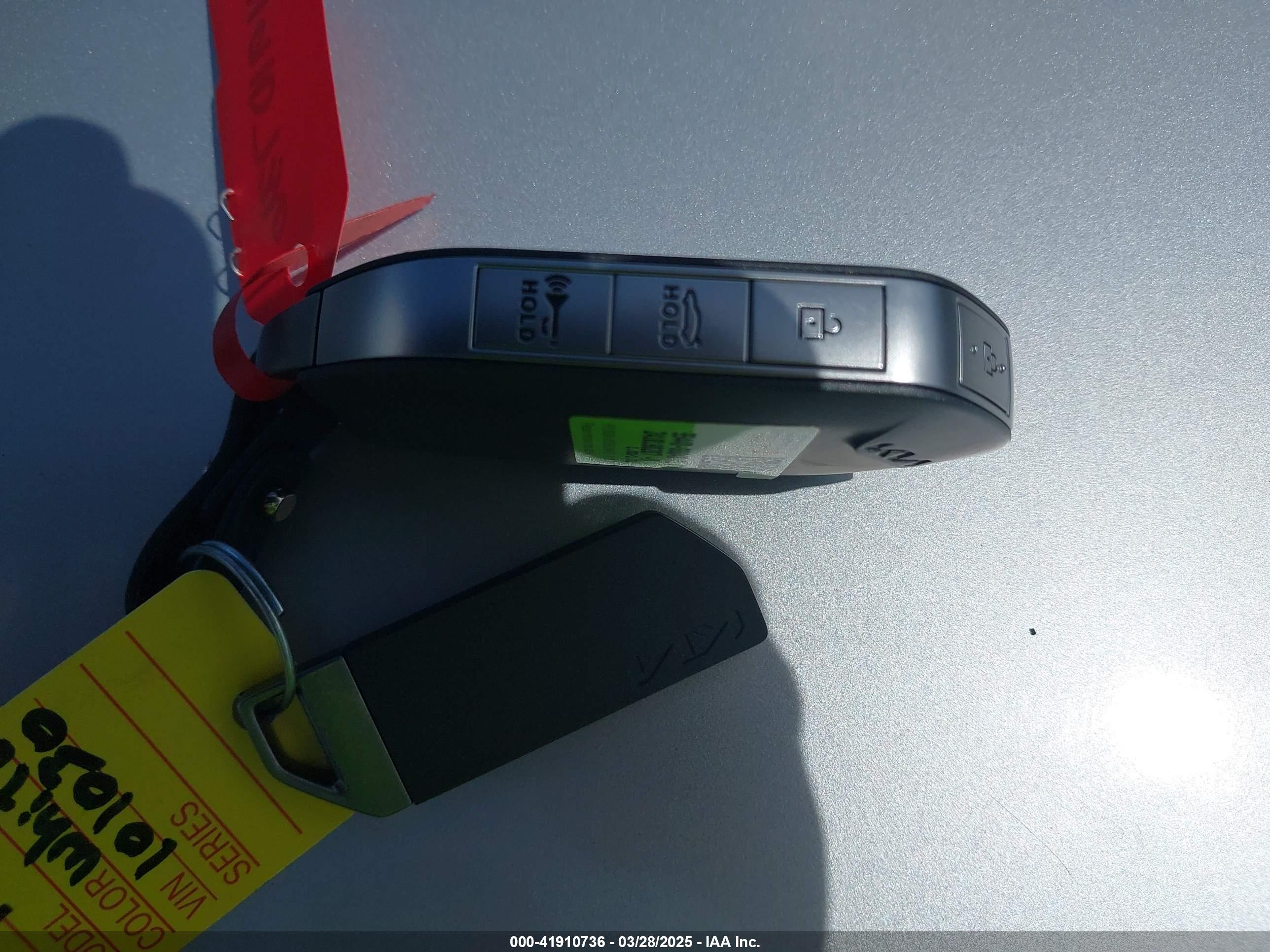 KIA K4 image 11