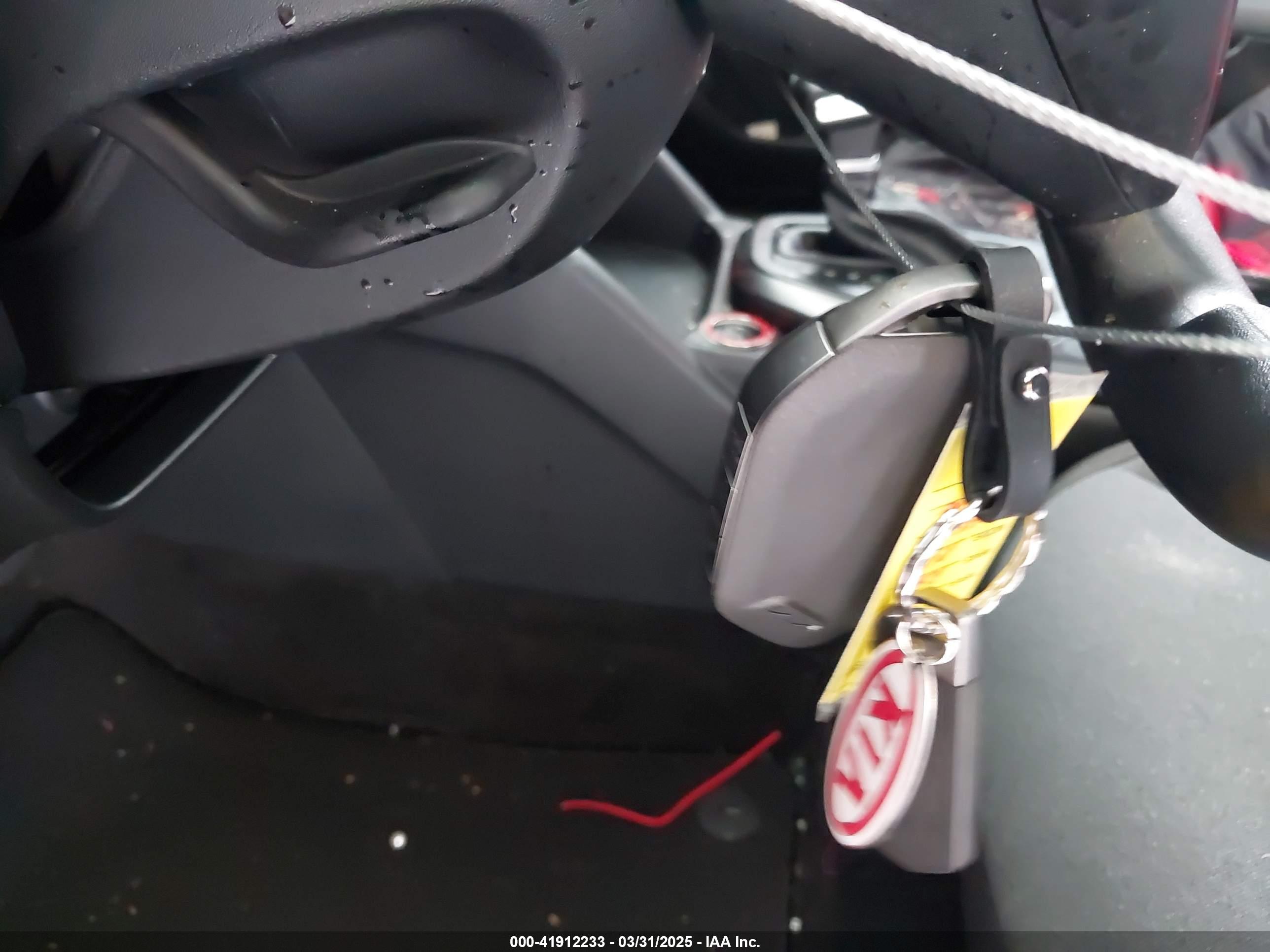 KIA K4 image 11