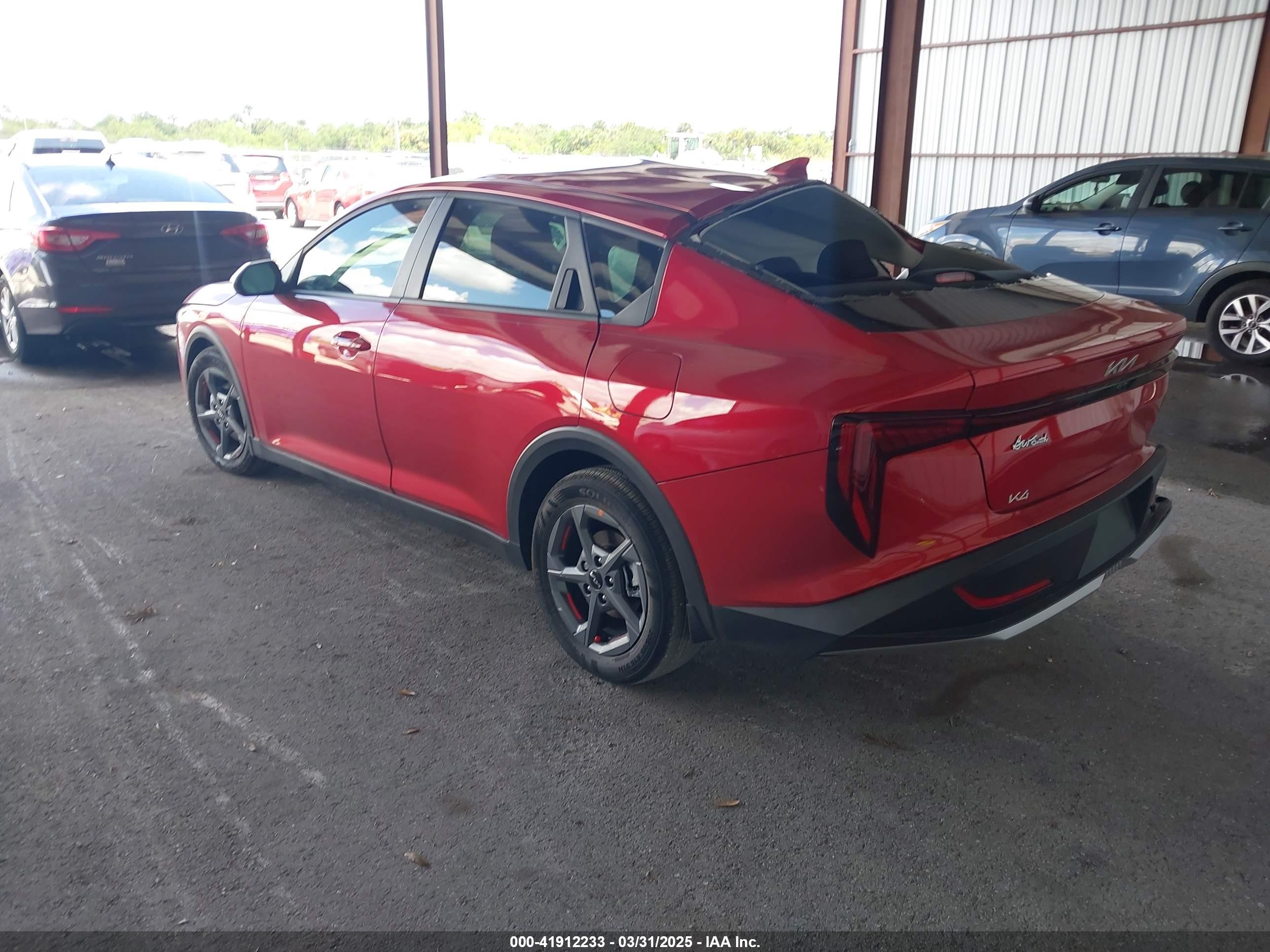 KIA K4 image 3