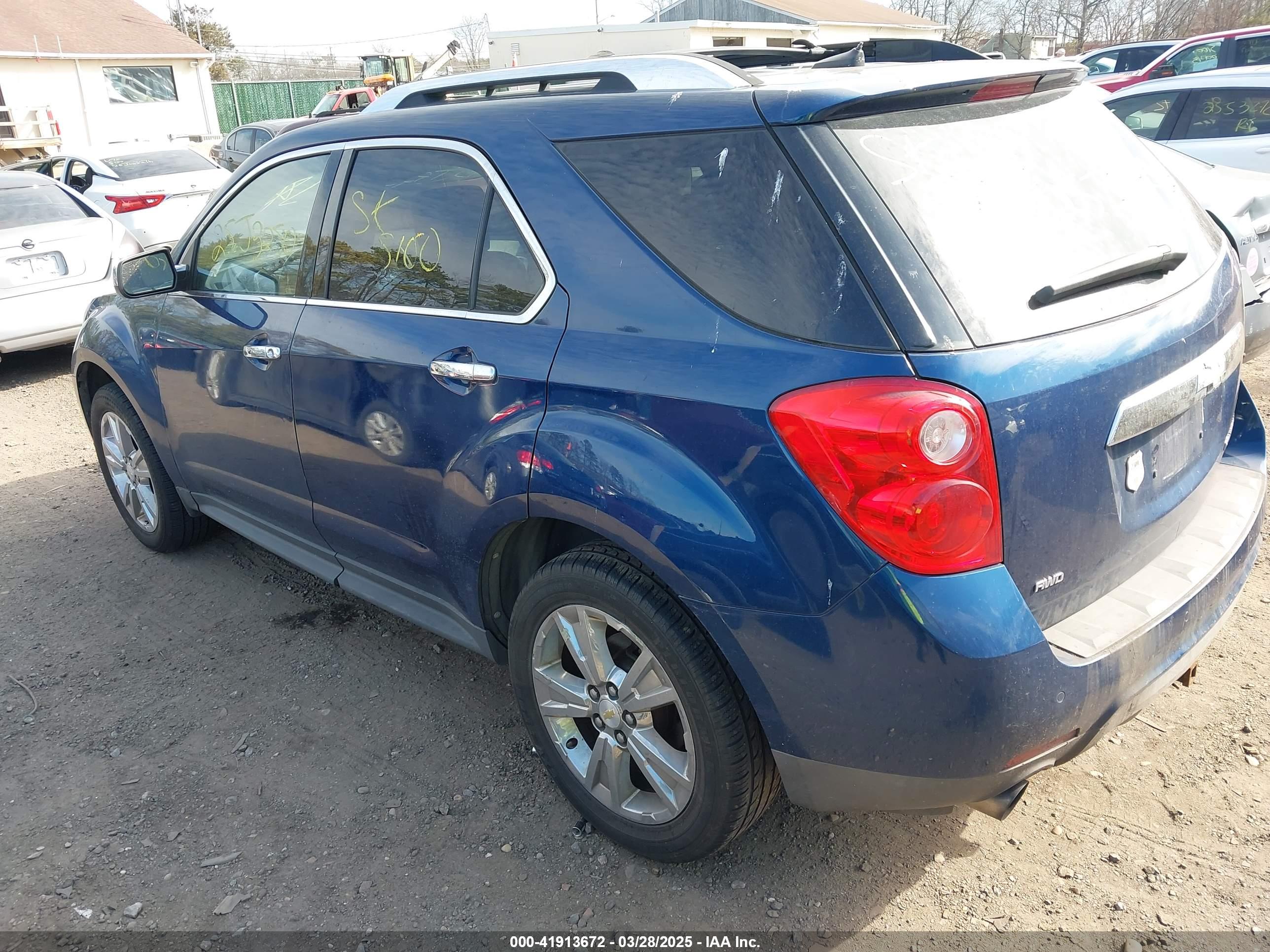 CHEVROLET EQUINOX image 3