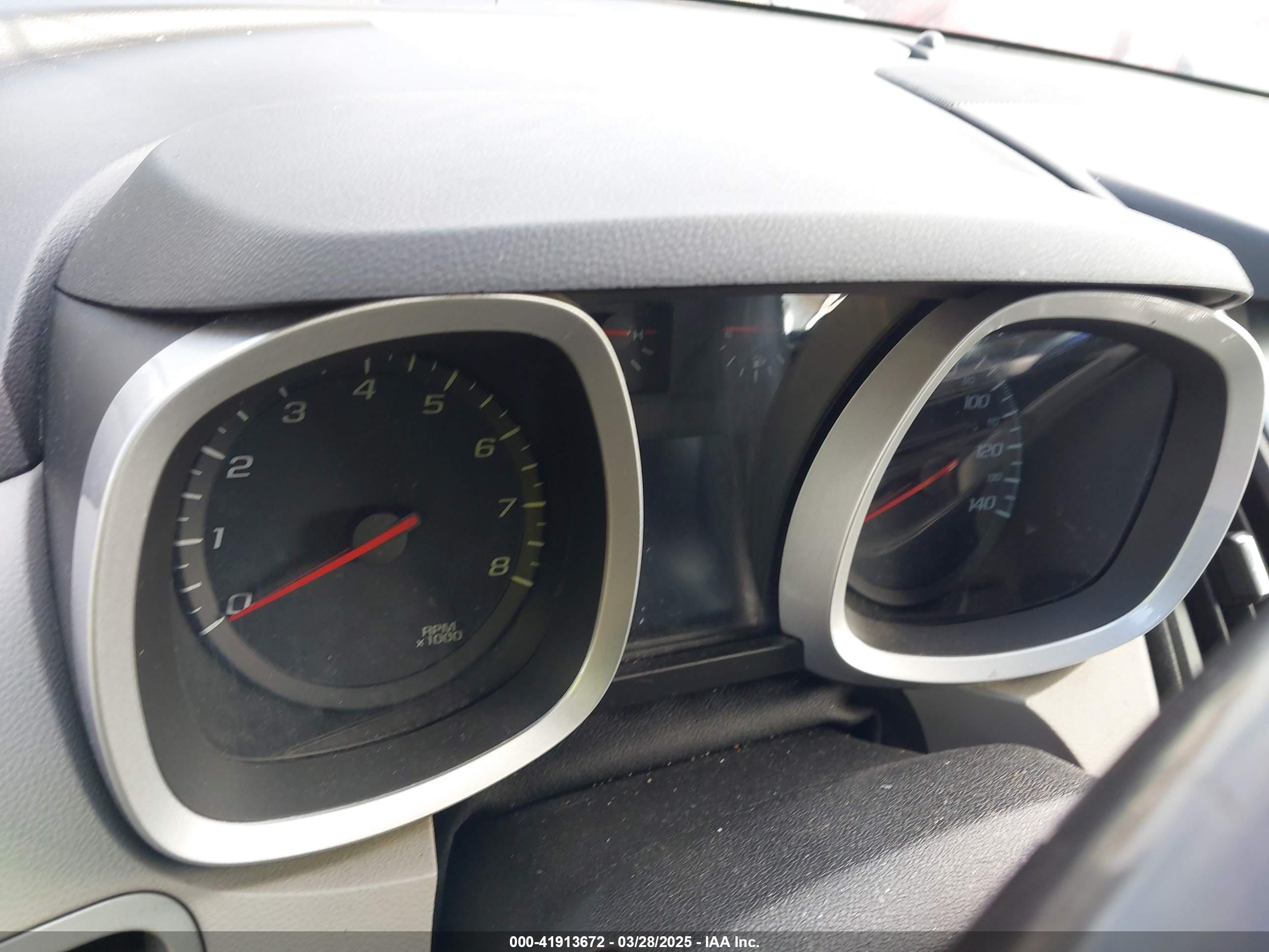 CHEVROLET EQUINOX image 7