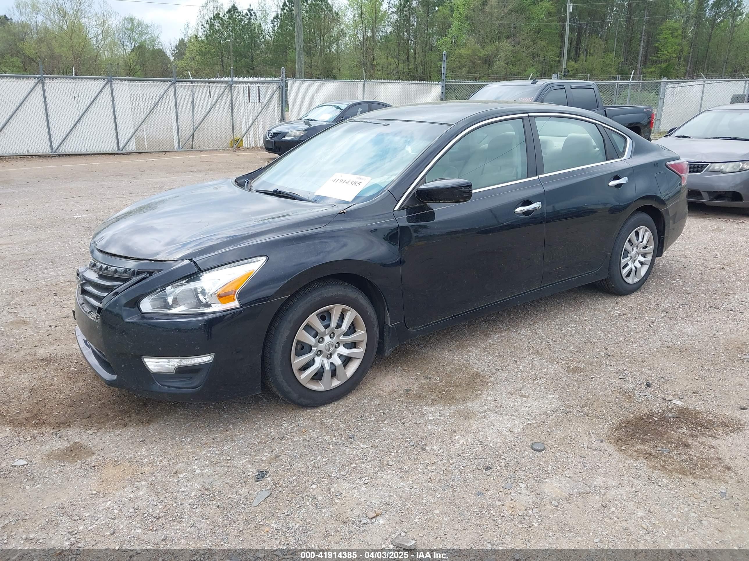 NISSAN ALTIMA image 2