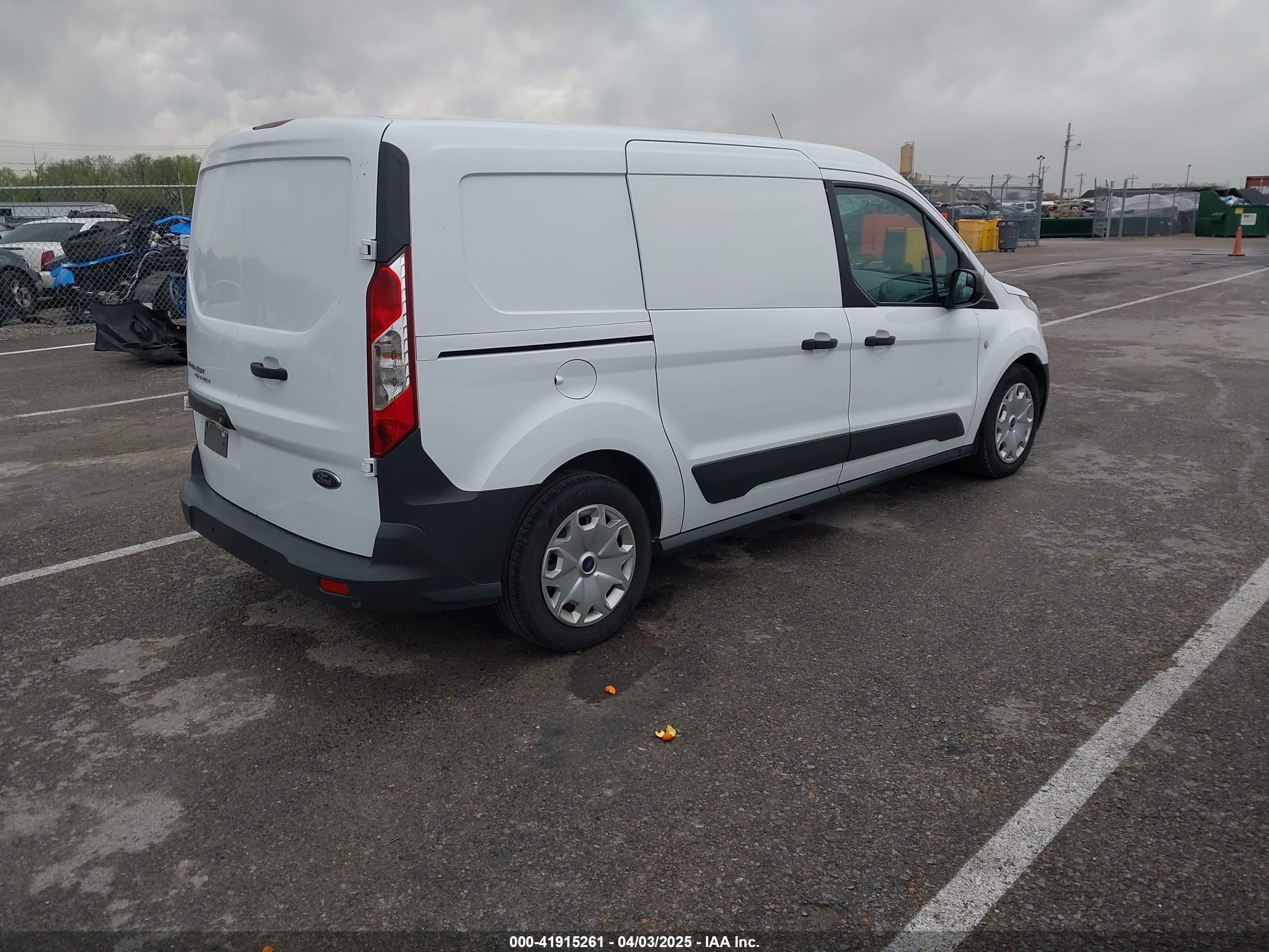 FORD TRANSIT image 4
