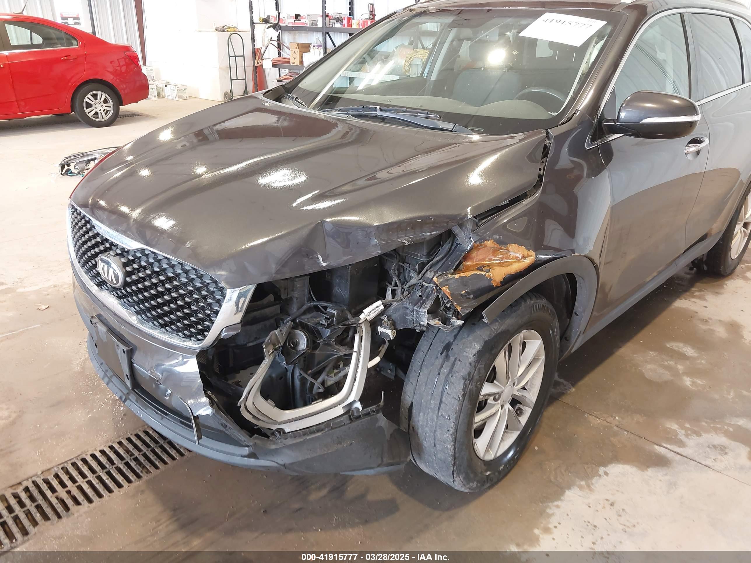 KIA SORENTO image 6