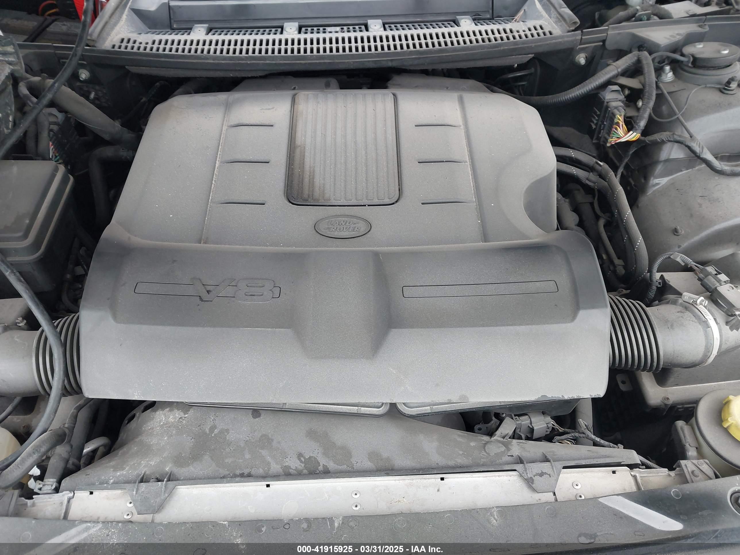 LAND ROVER image 10