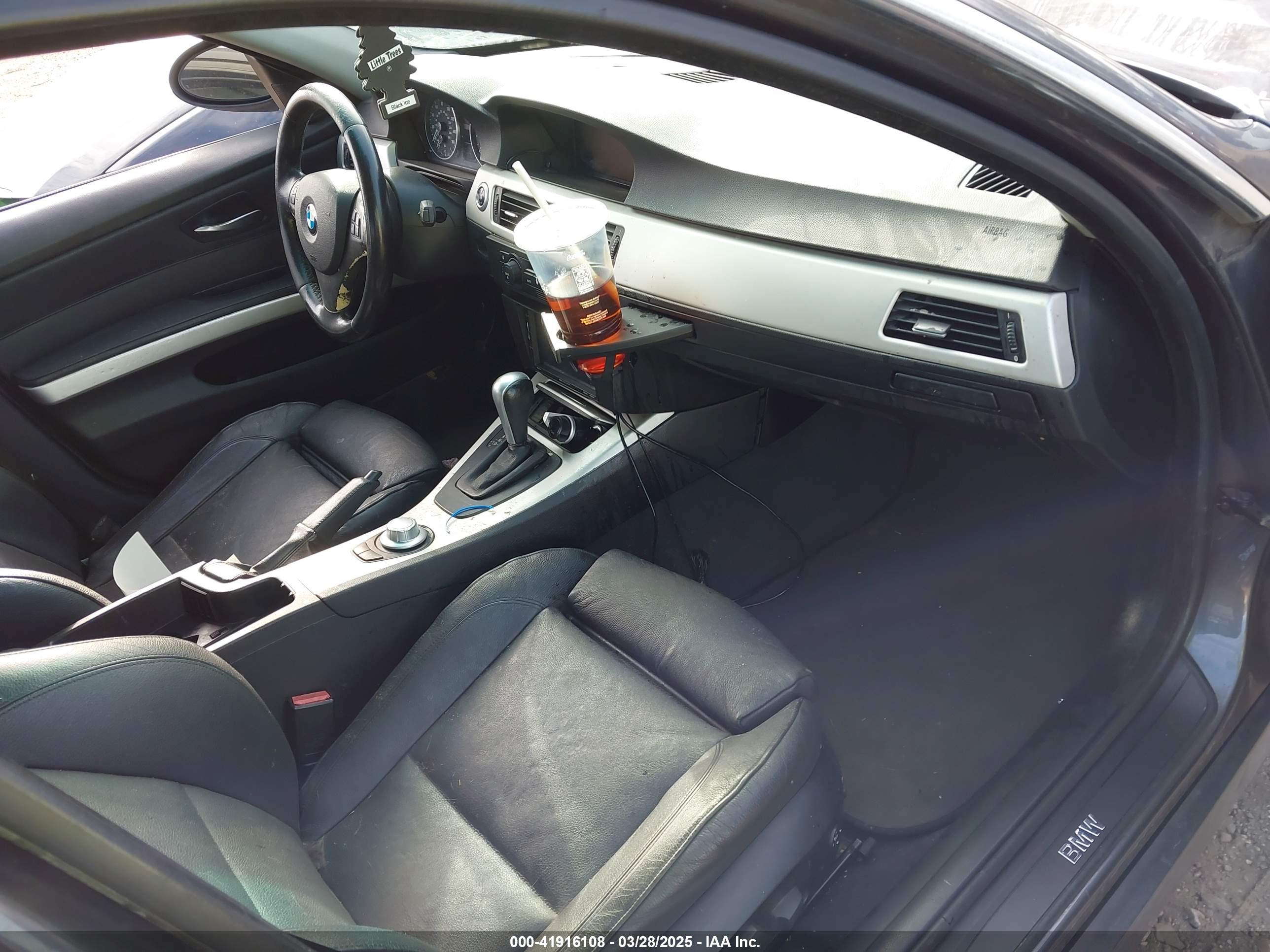BMW 330I image 5