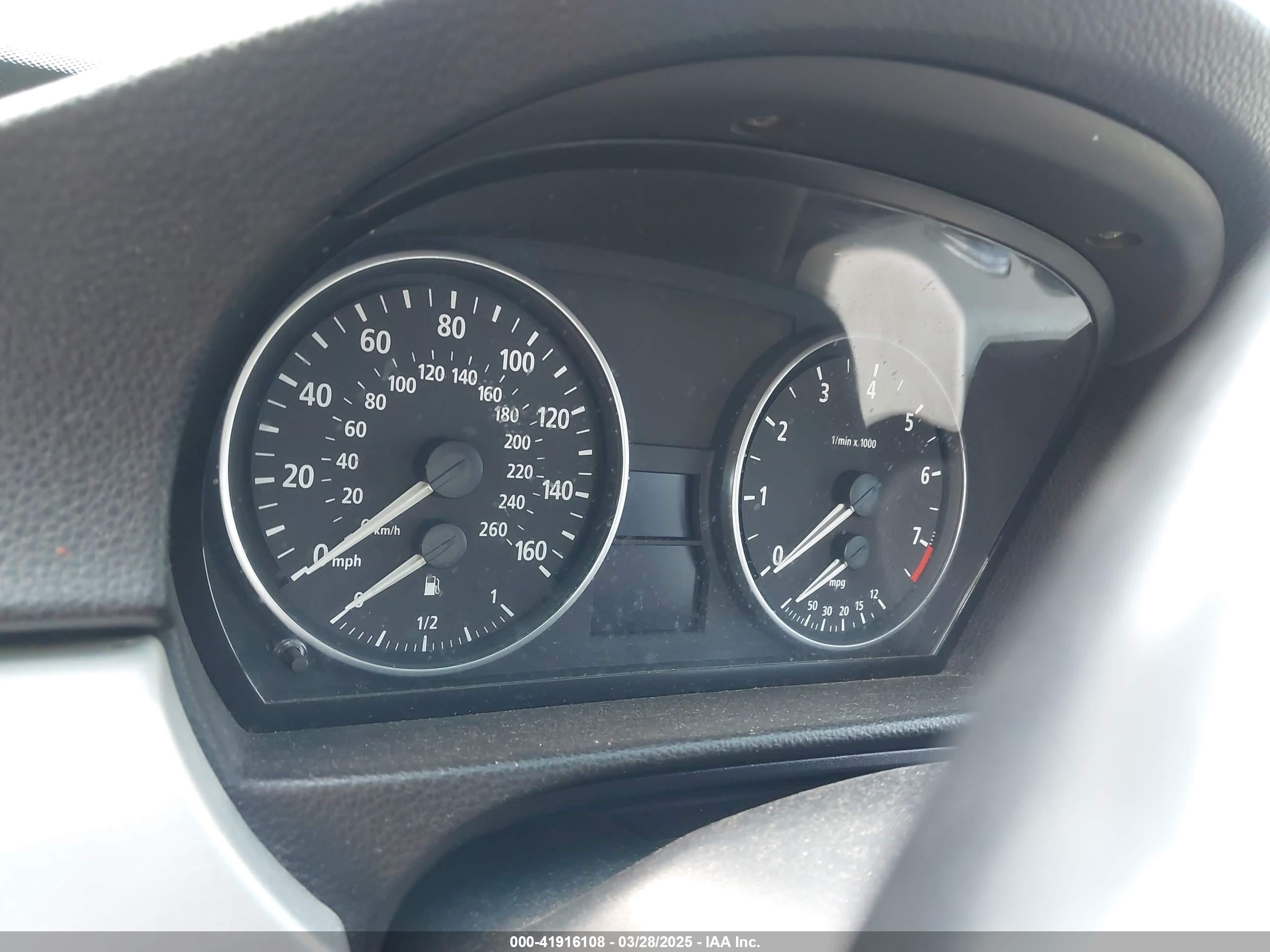 BMW 330I image 7