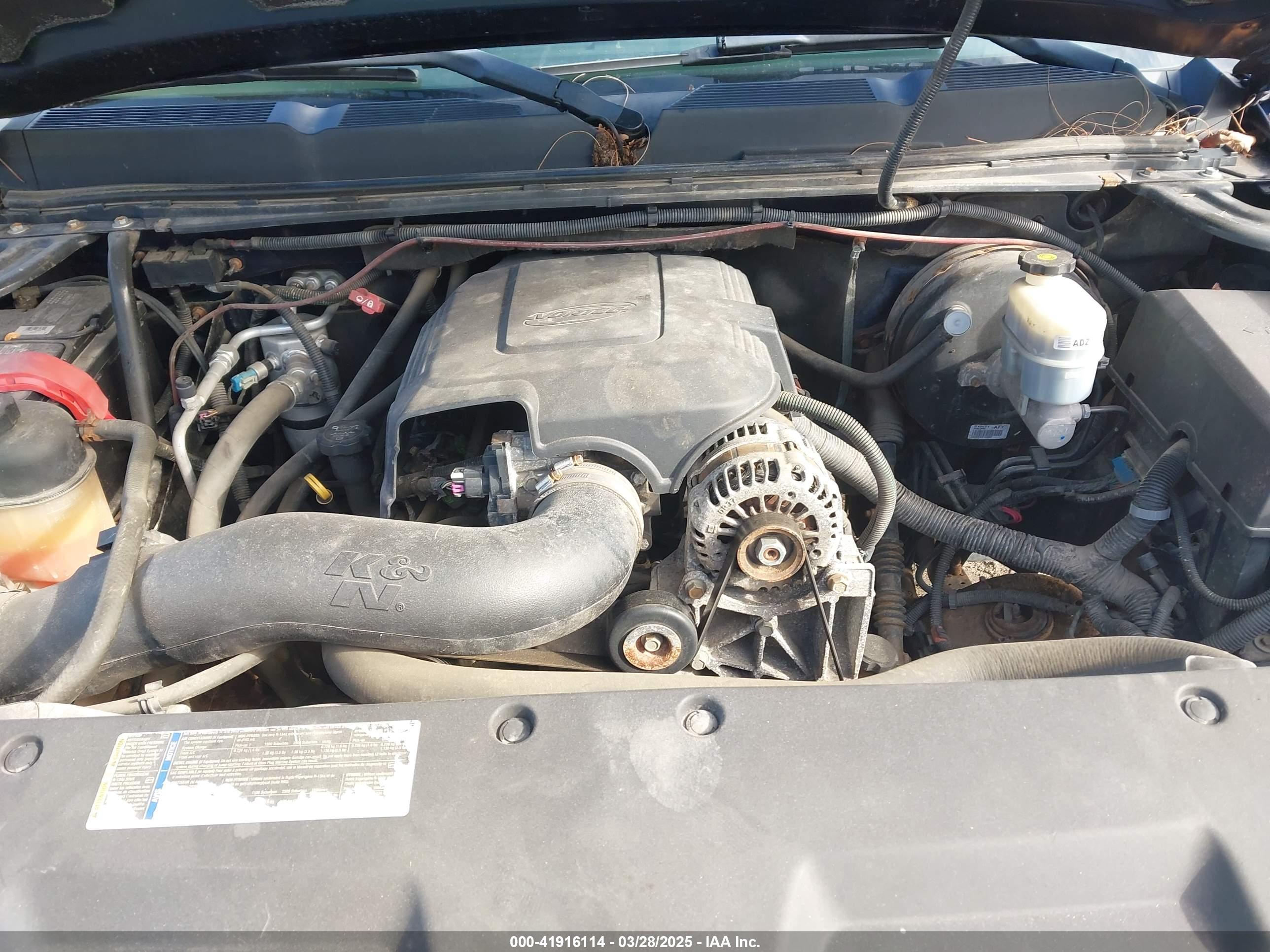 CHEVROLET SILVERADO image 10