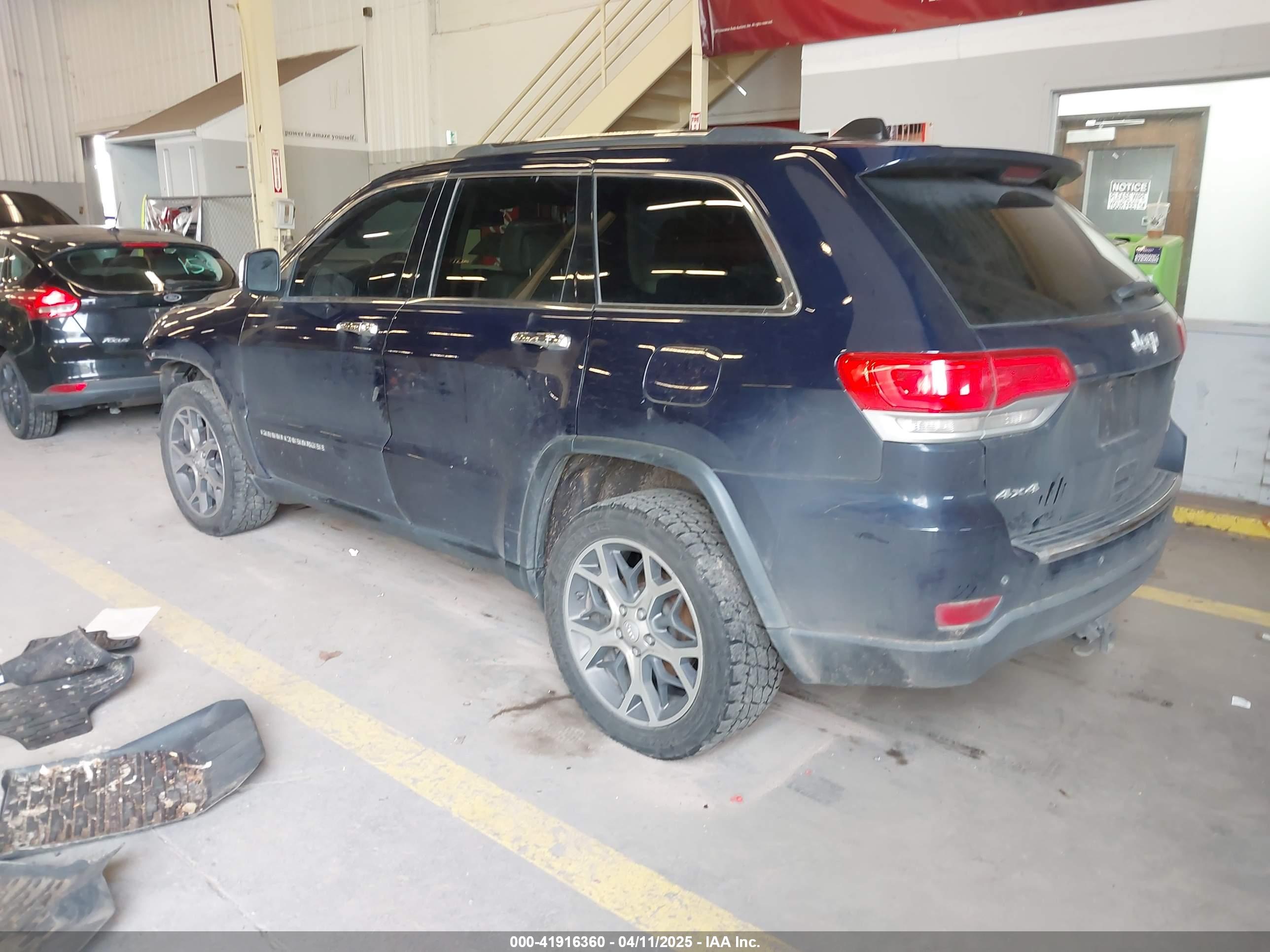 JEEP GRAND image 3