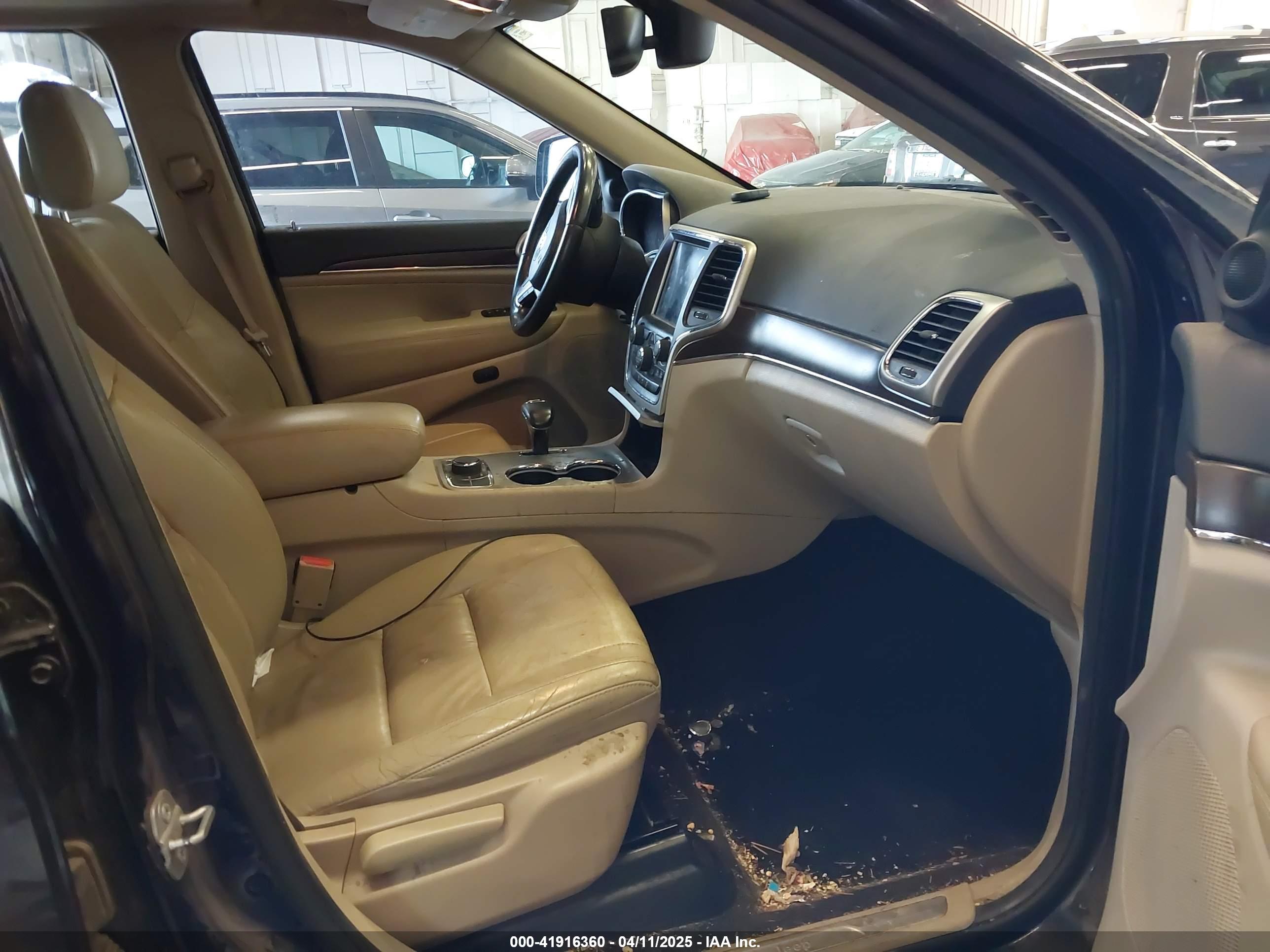 JEEP GRAND image 5