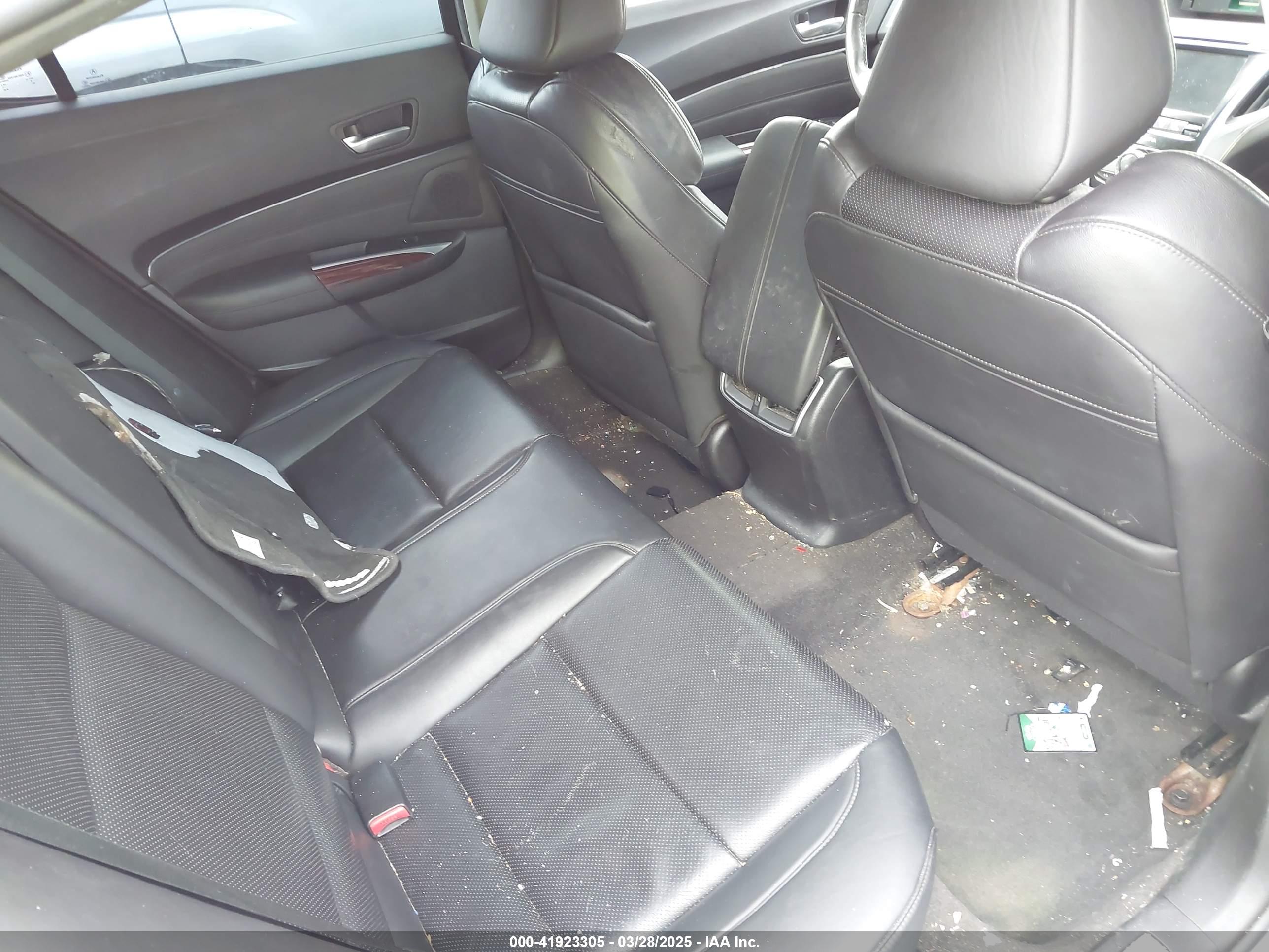 ACURA TLX image 8