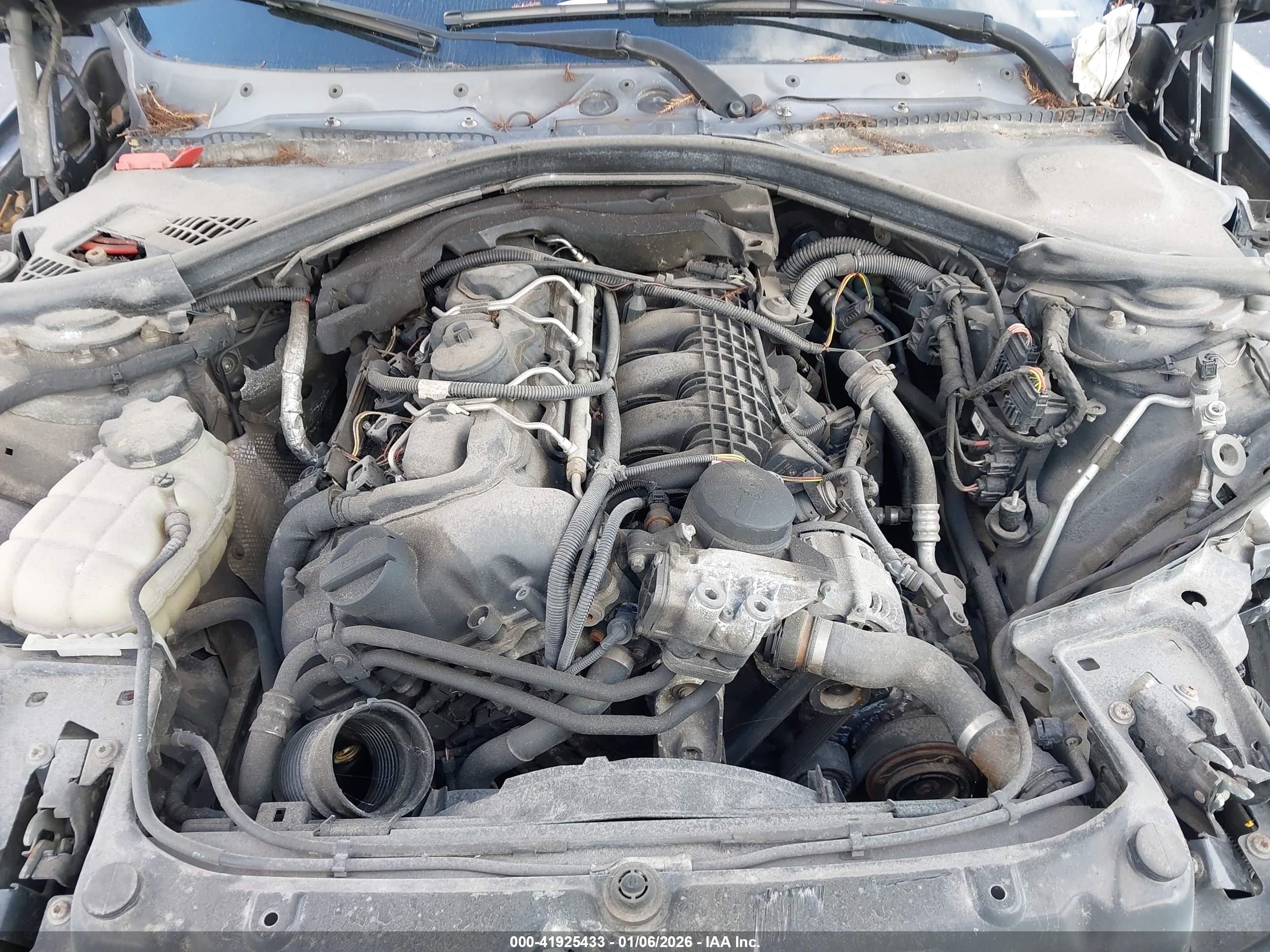 BMW 335I image 10