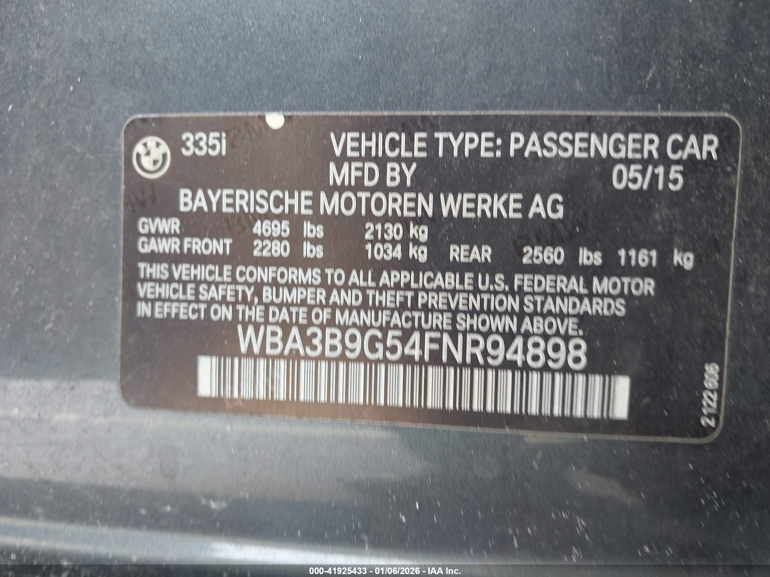 BMW 335I image 9