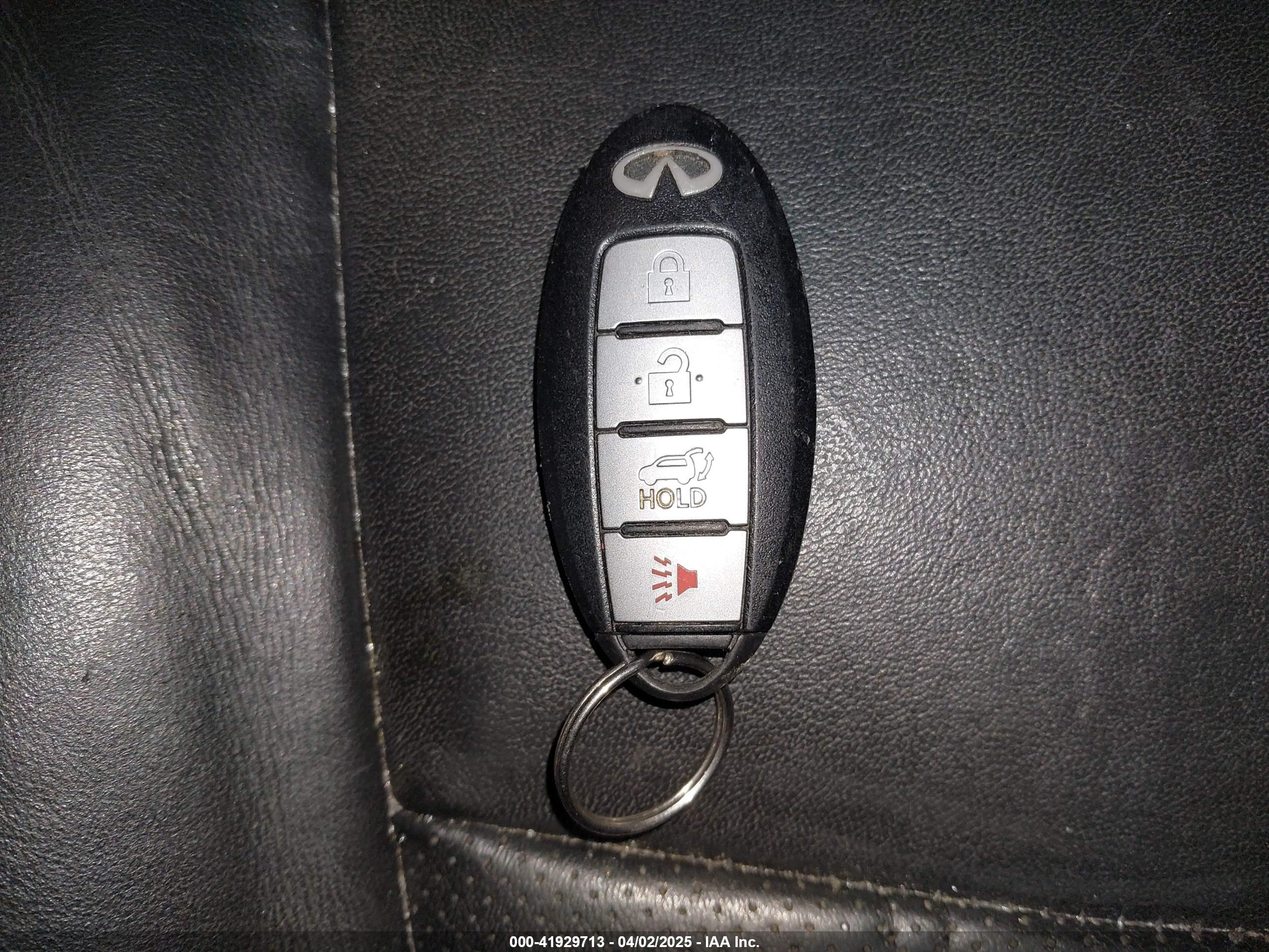 INFINITI JX35 image 11