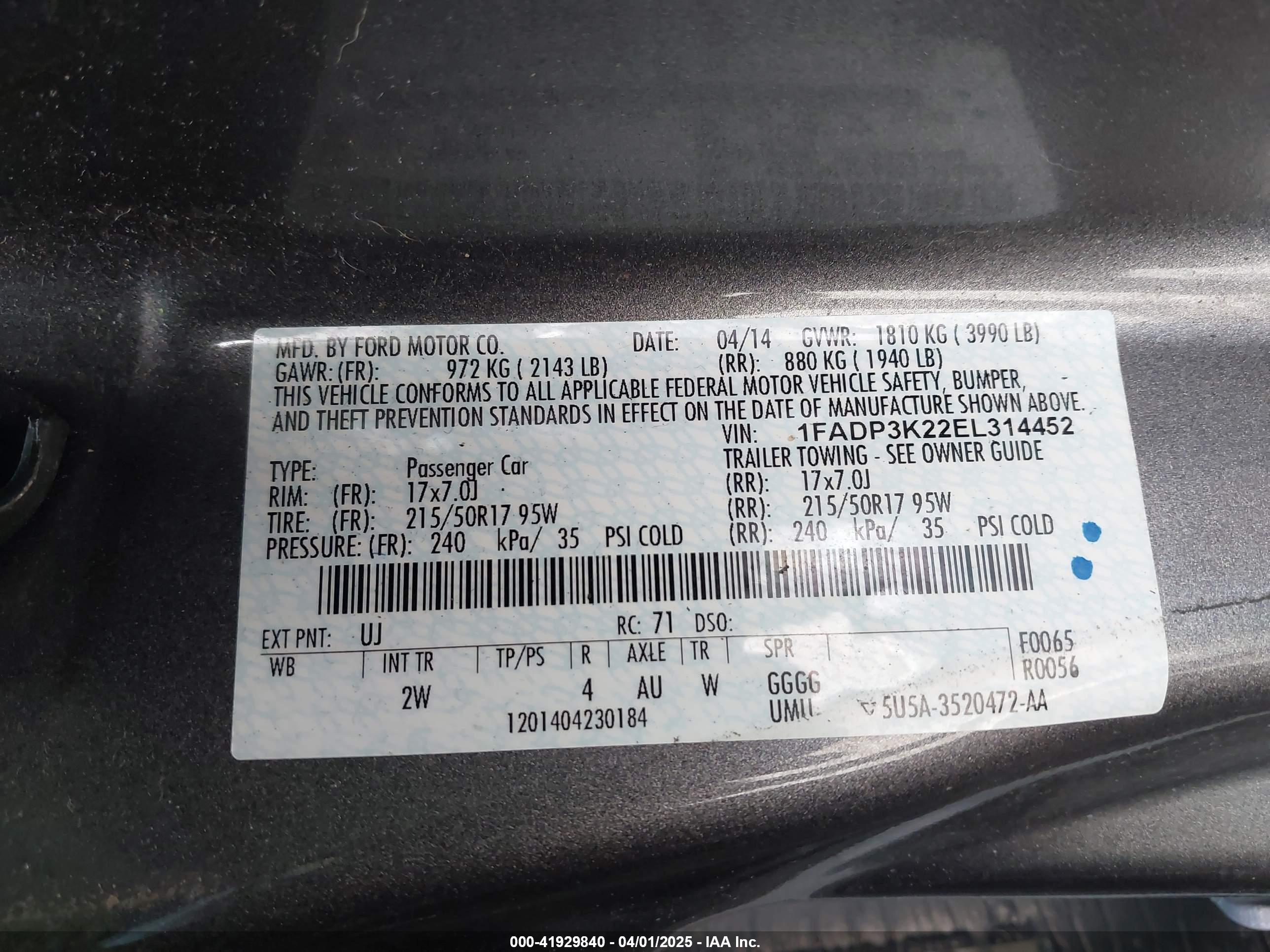 FORD FOCUS image 9