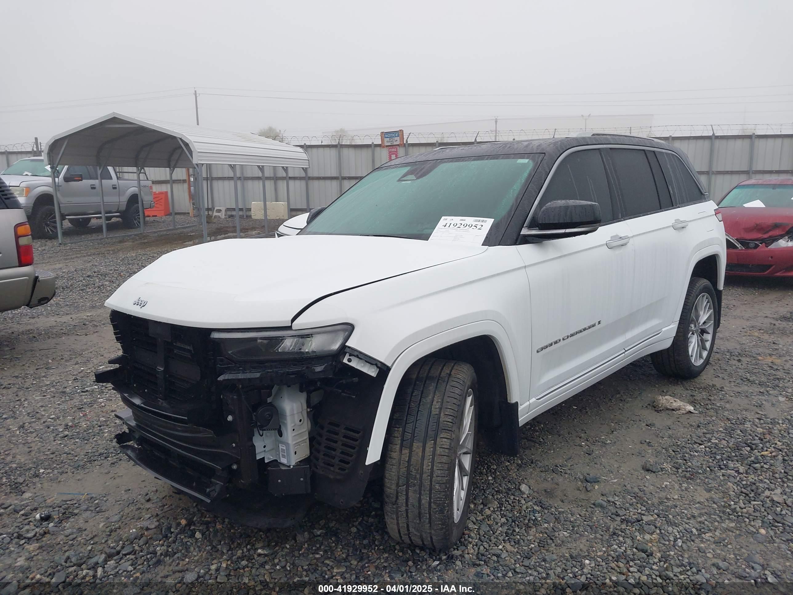 JEEP GRAND image 6
