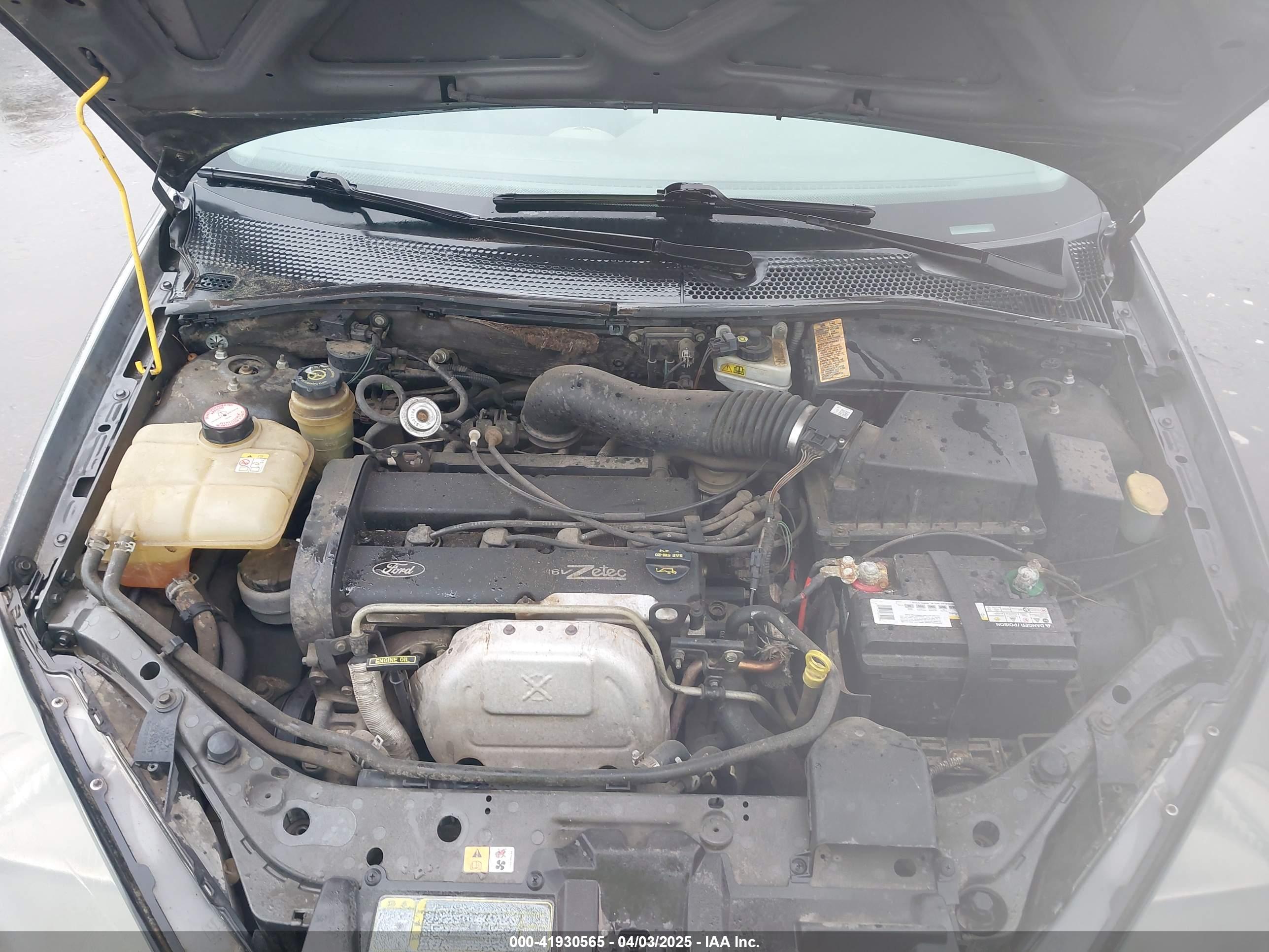 FORD FOCUS image 10