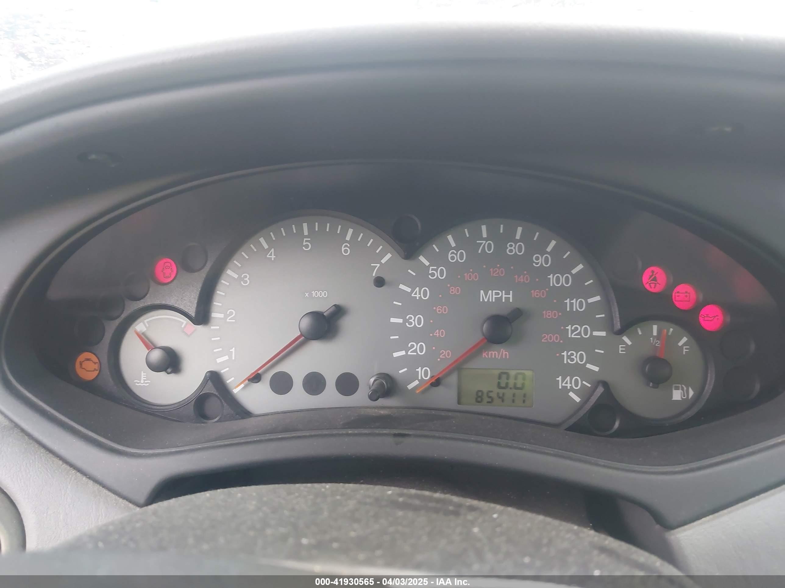 FORD FOCUS image 7