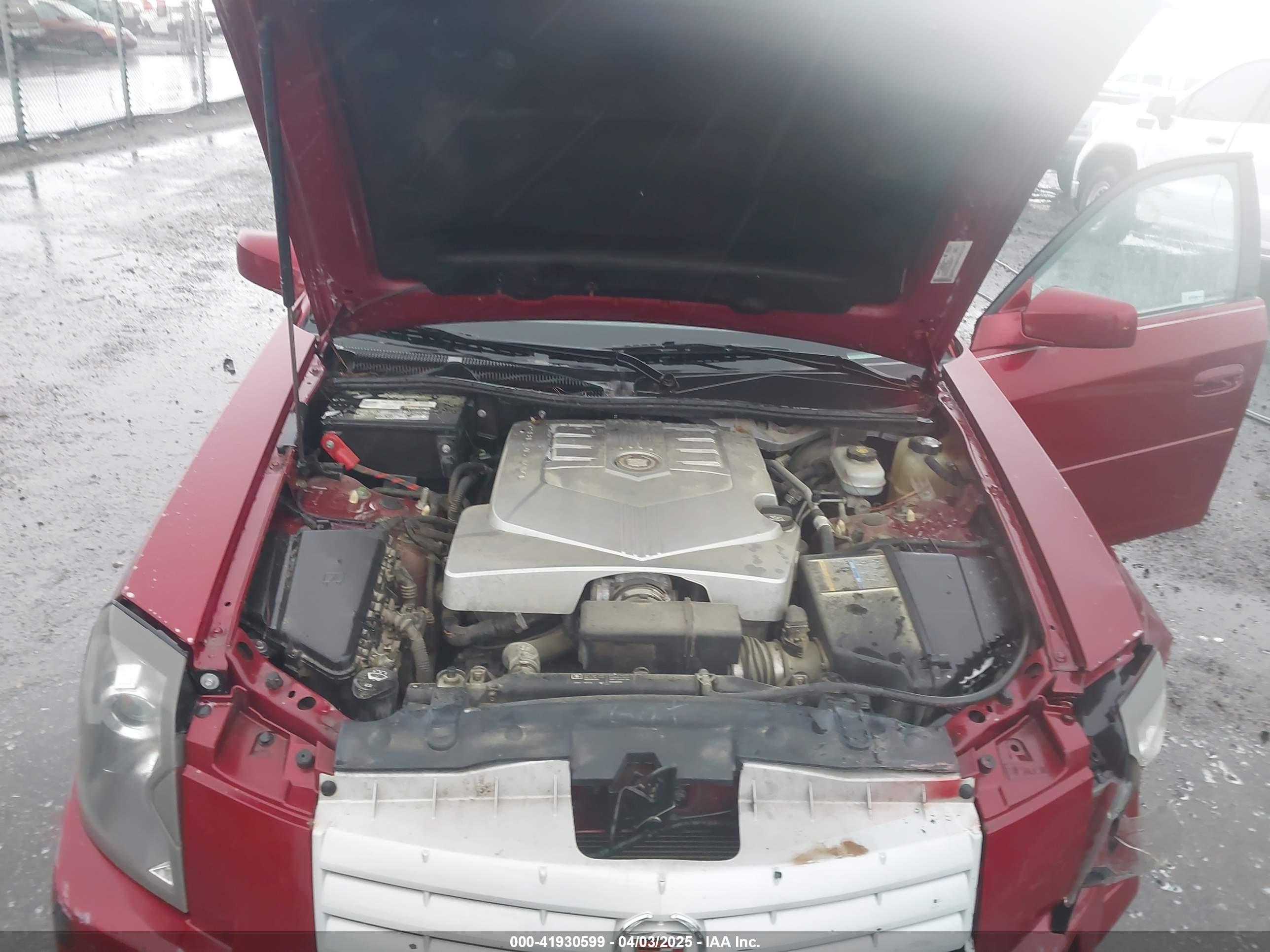 CADILLAC CTS image 10