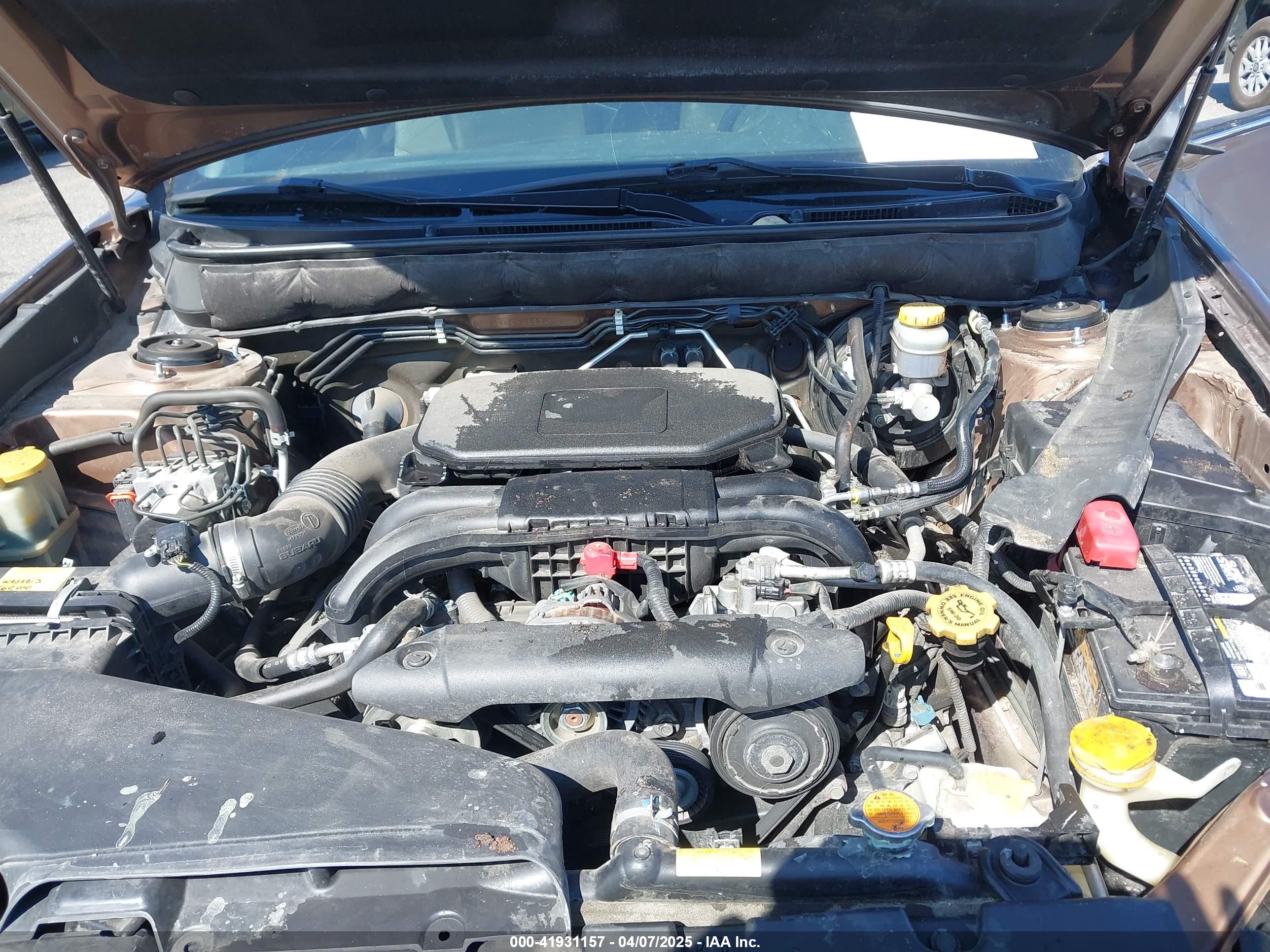 SUBARU OUTBACK image 10
