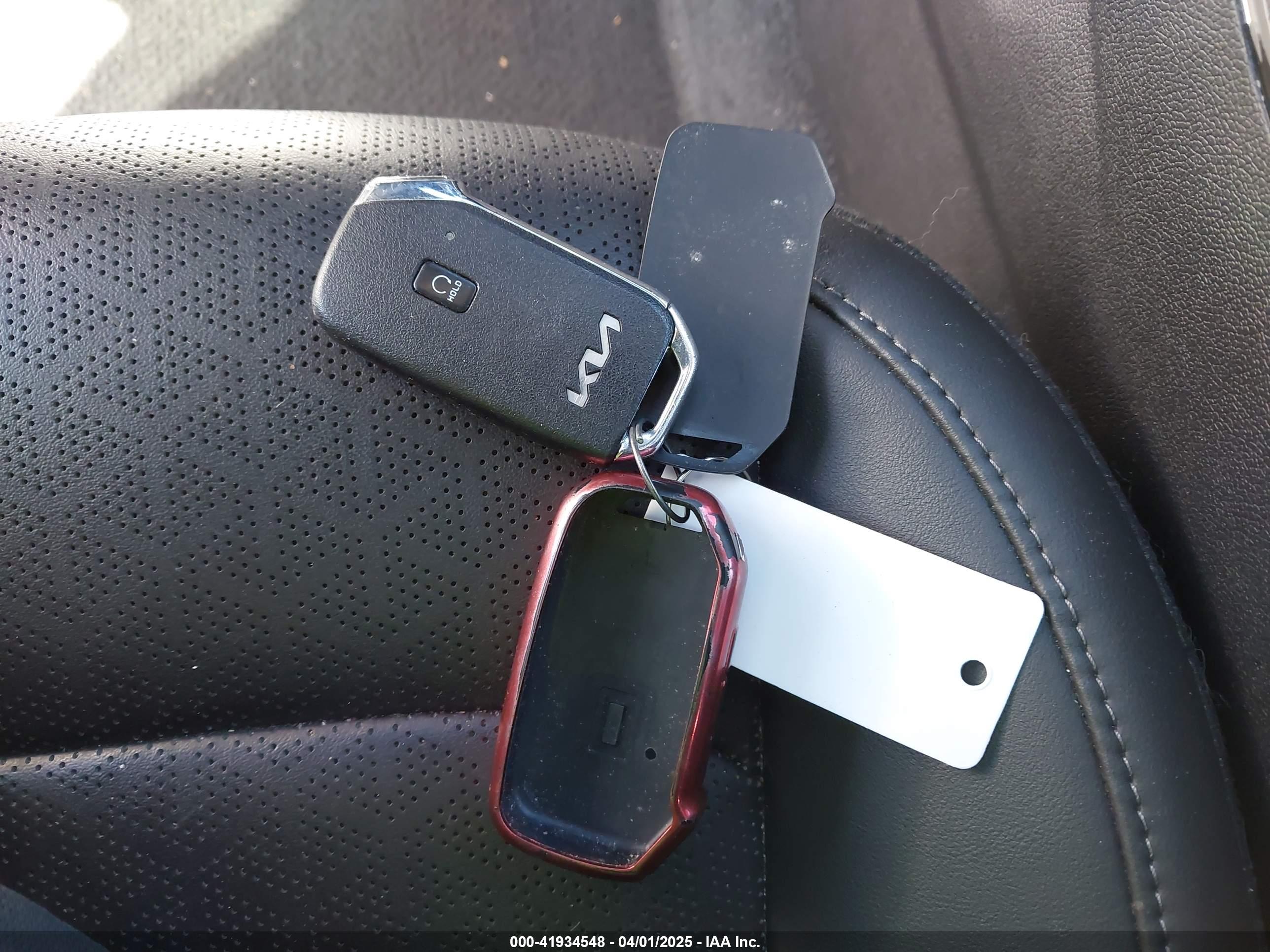 KIA SORENTO image 11