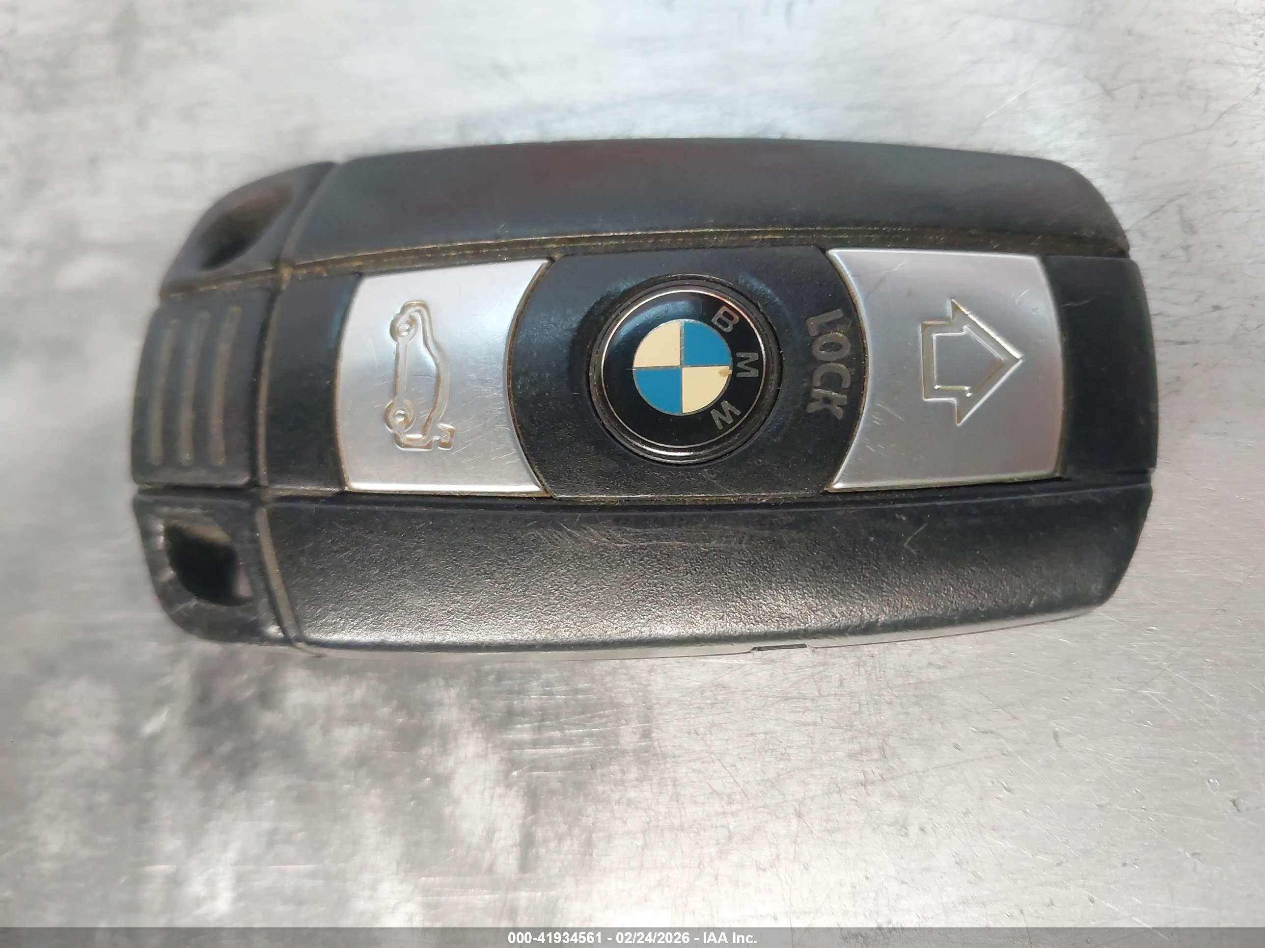 BMW 328I image 11