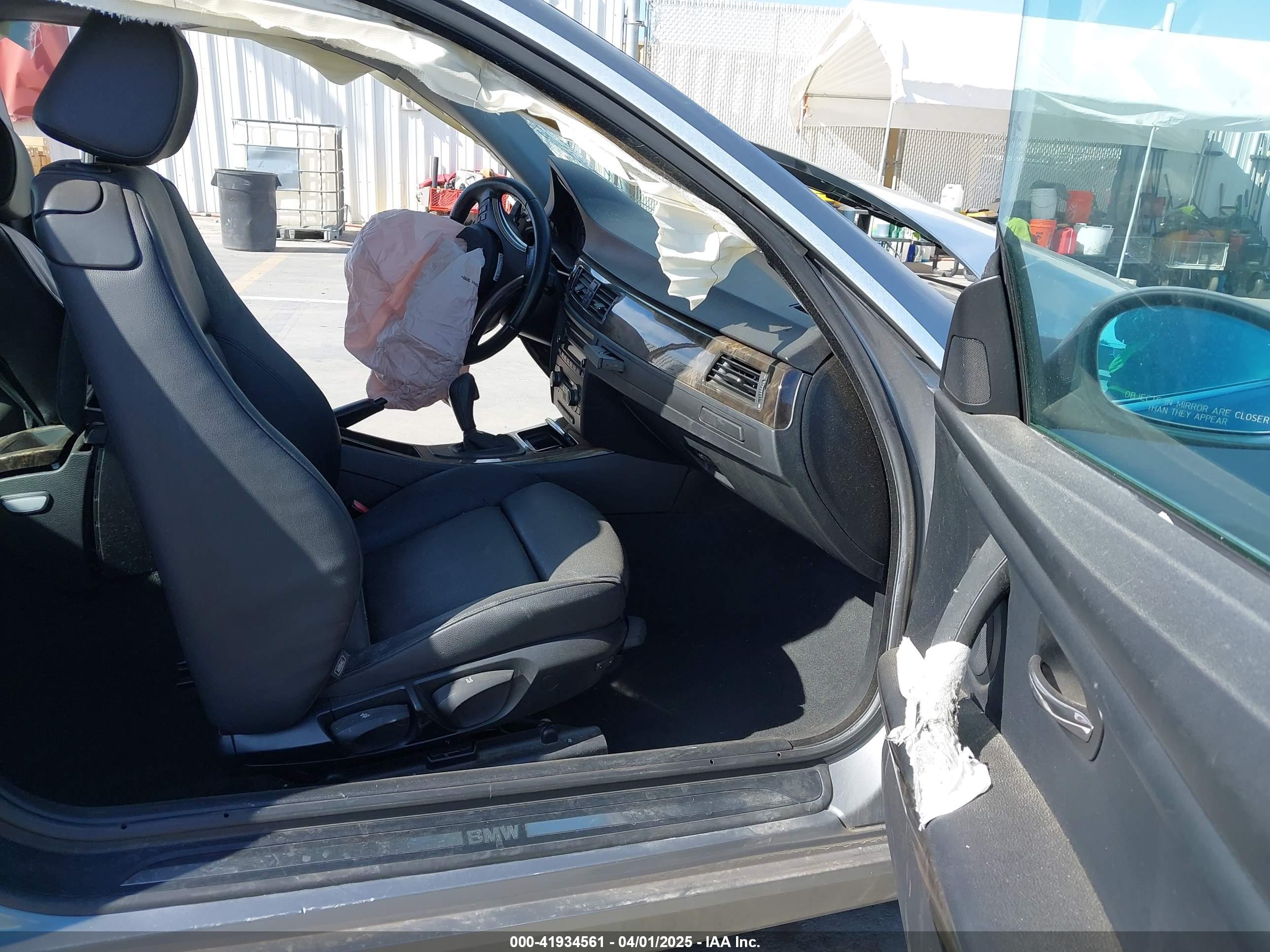 BMW 328I image 5