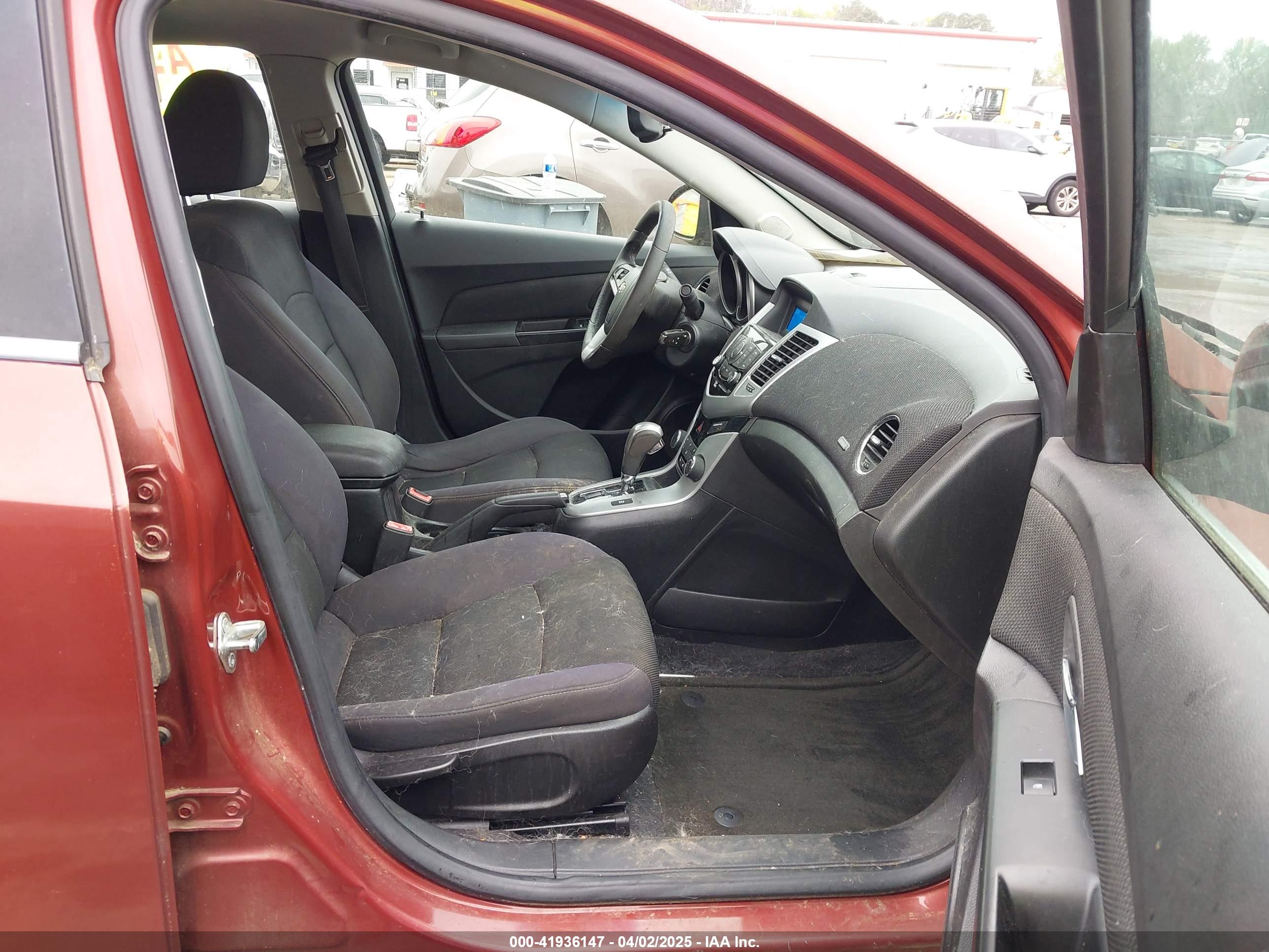 CHEVROLET CRUZE image 5