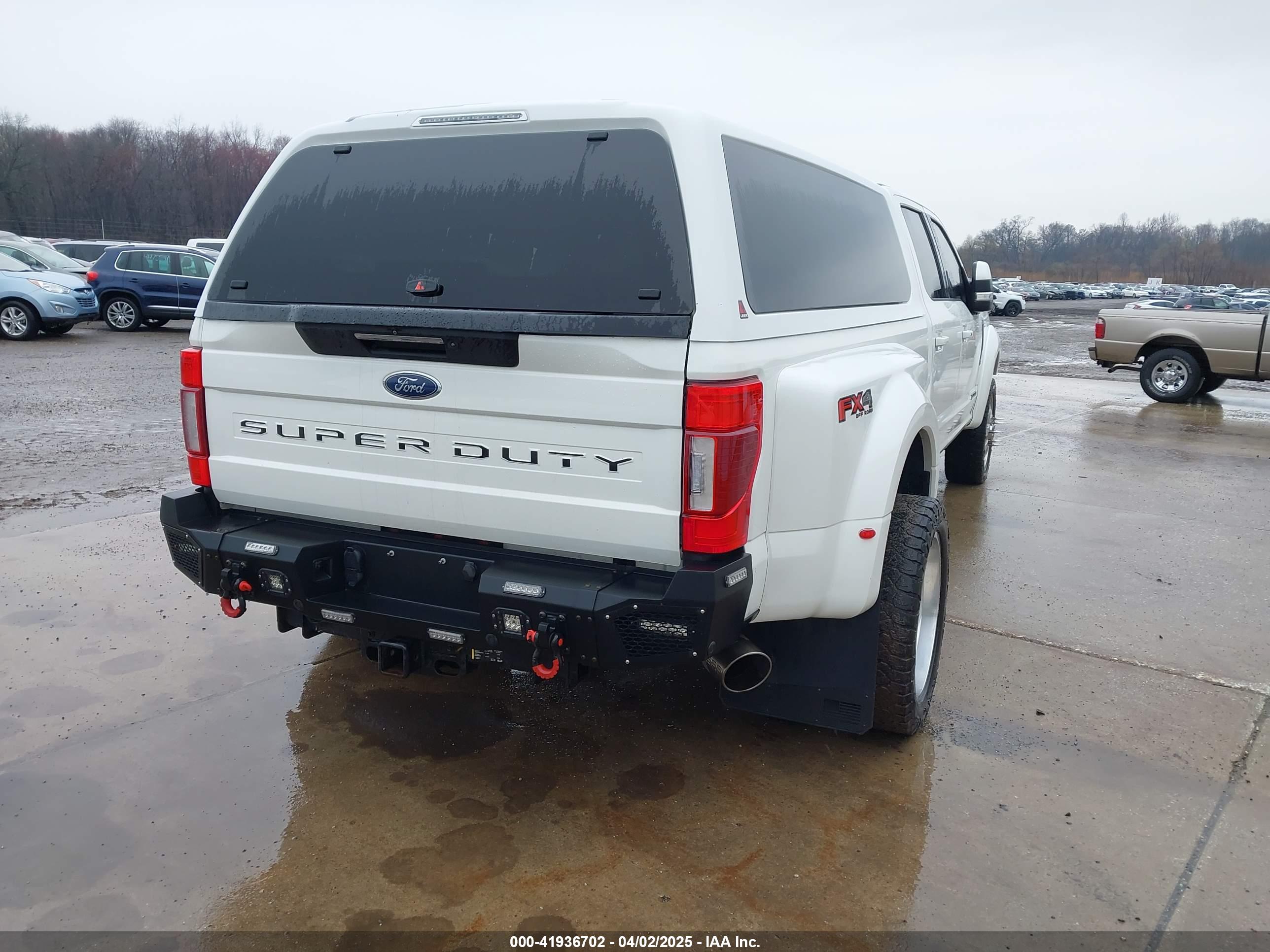 FORD F-350 image 4