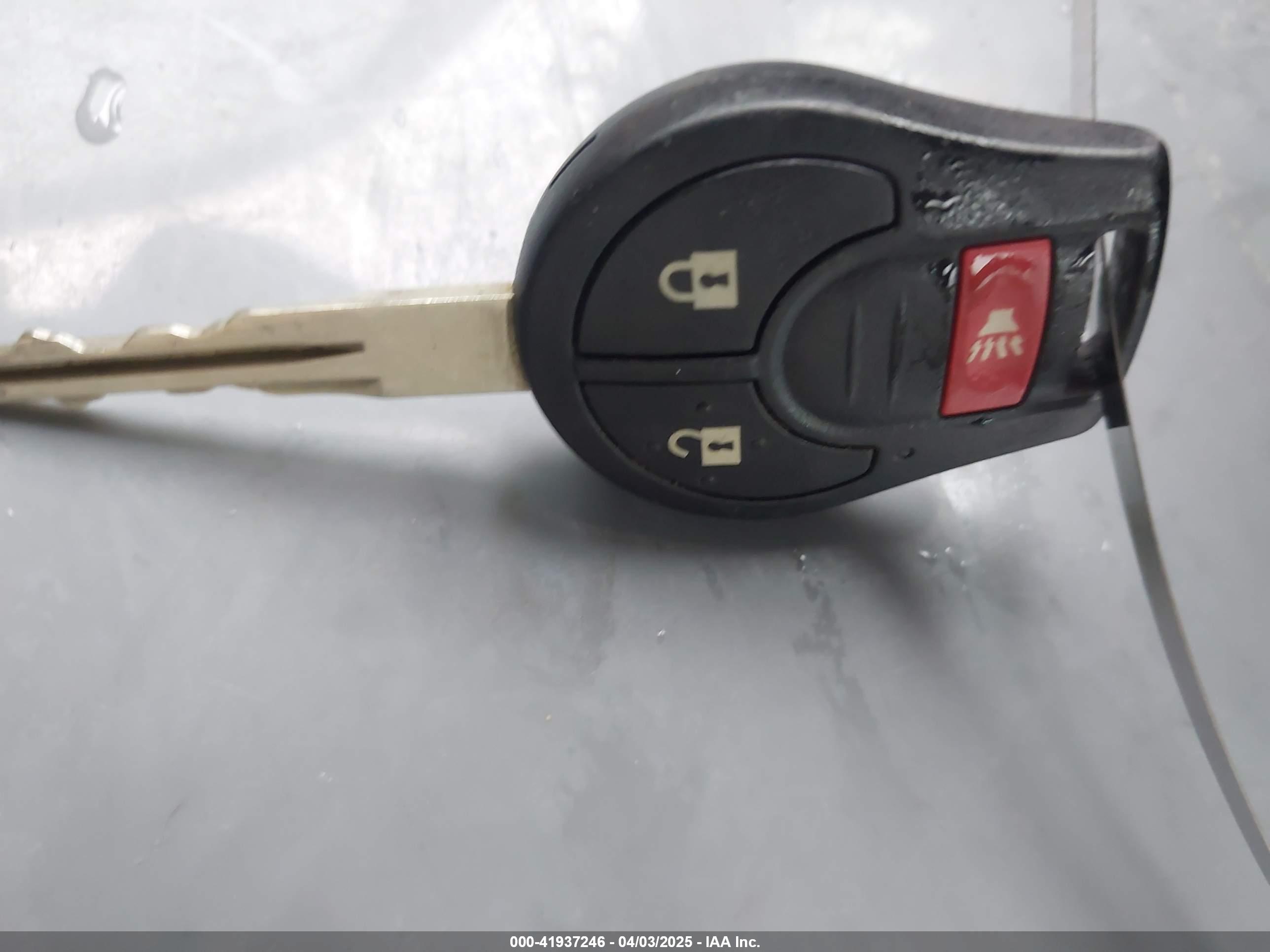 NISSAN CUBE image 11