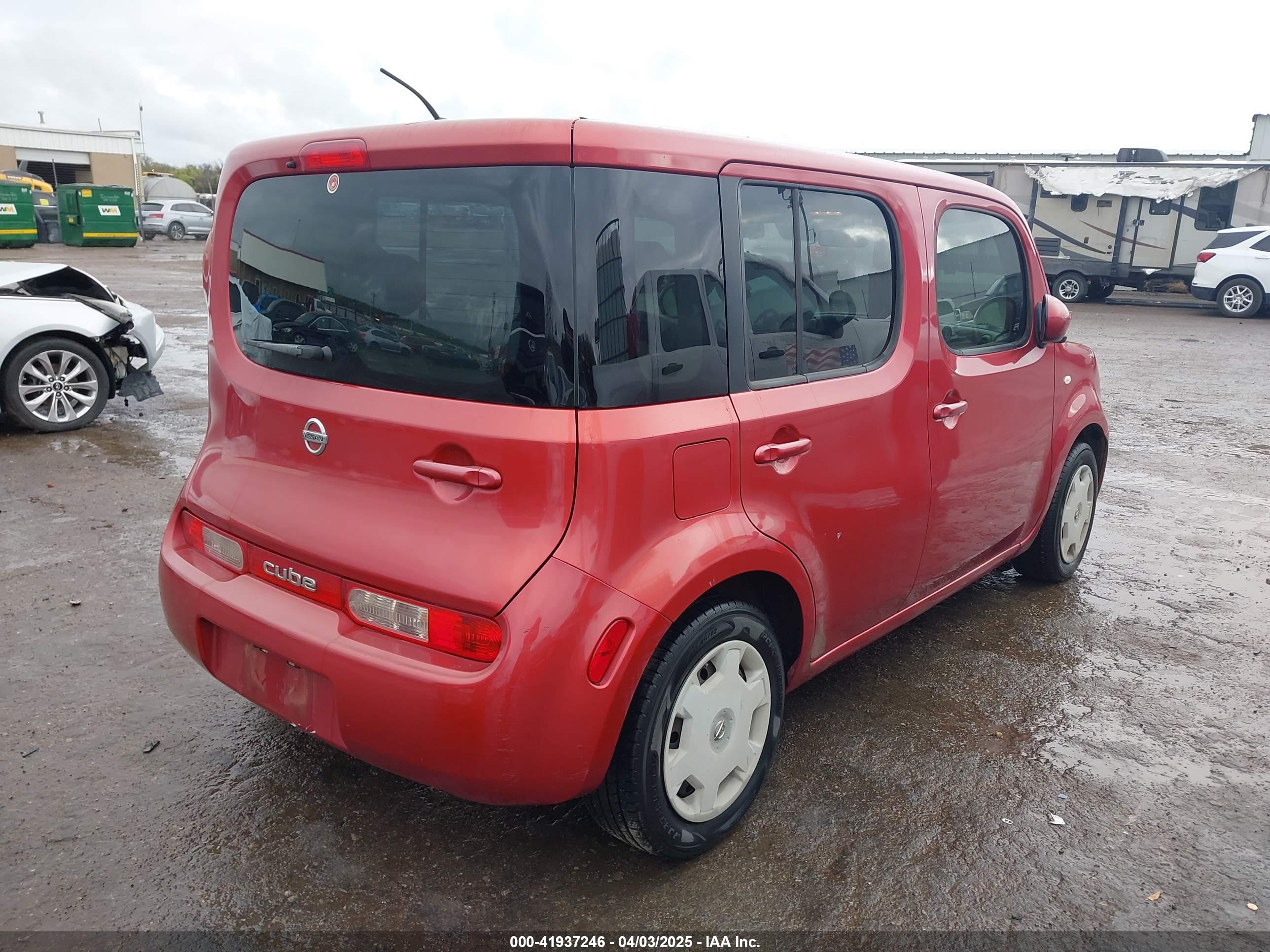 NISSAN CUBE image 4
