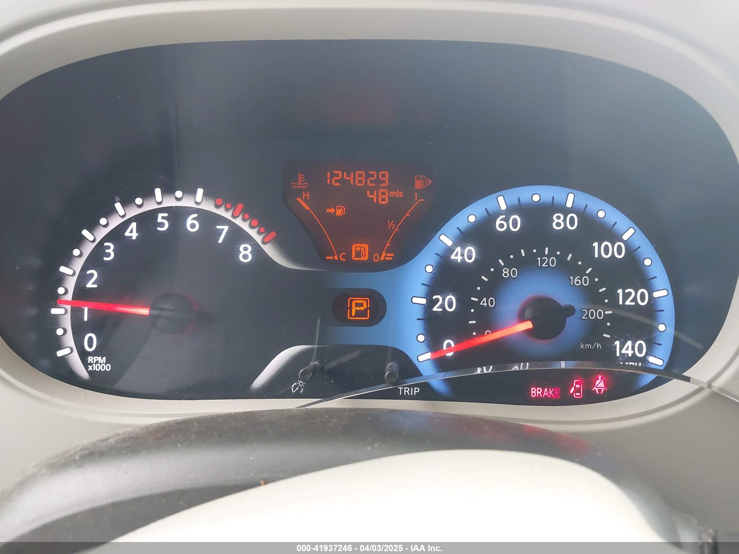 NISSAN CUBE image 7