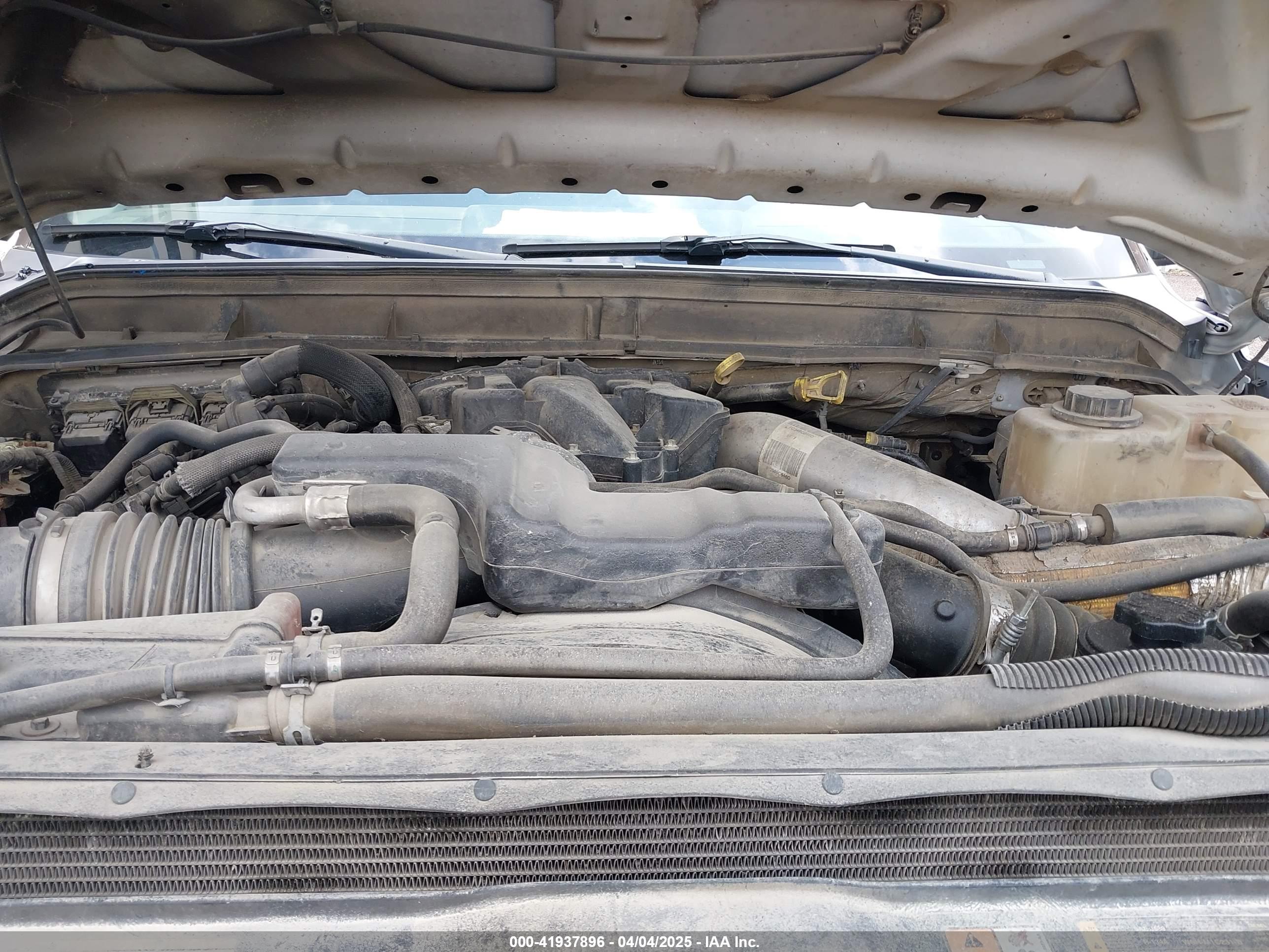 FORD F-550 image 10