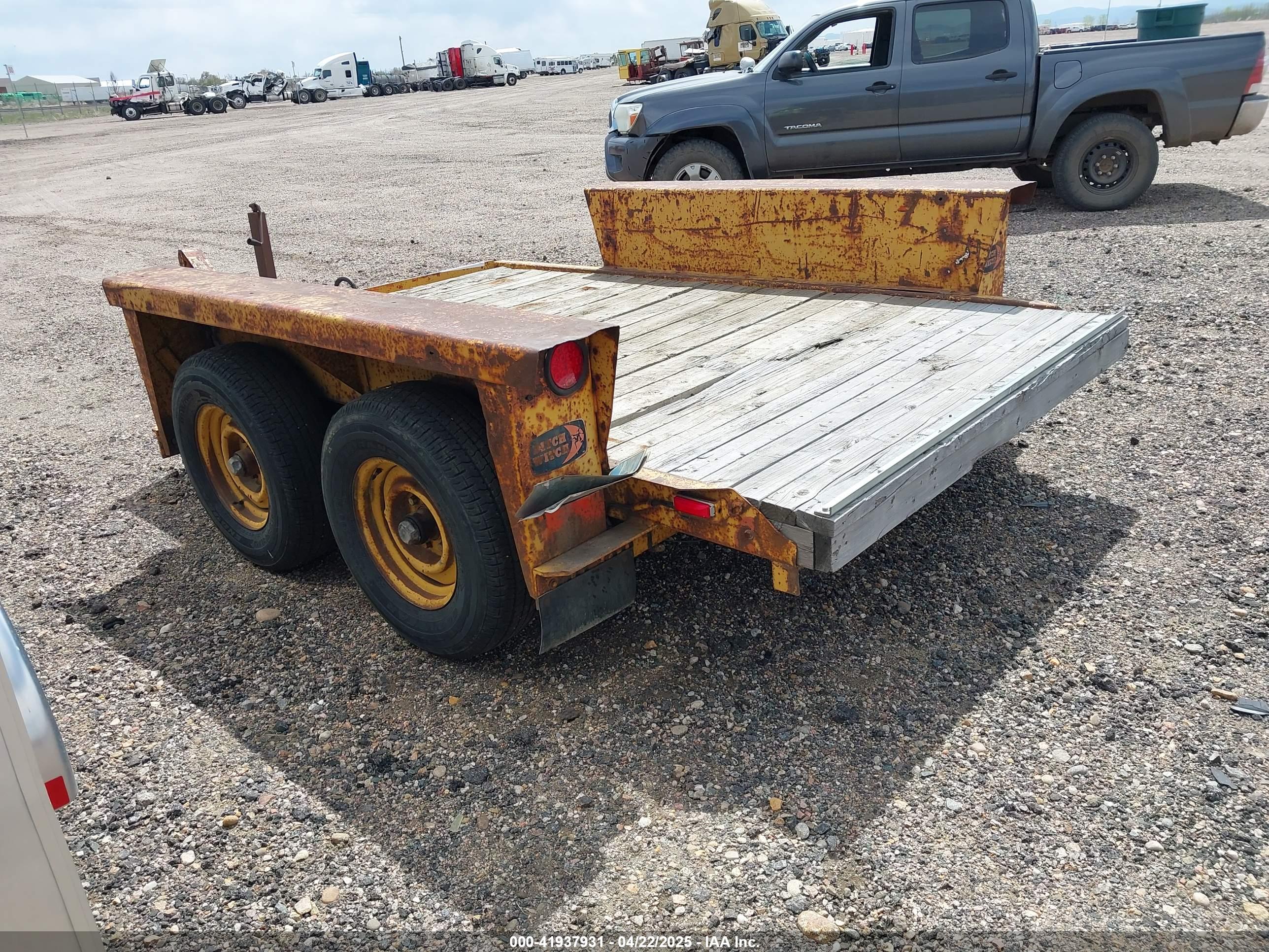 UTILITY TRAILER image 3