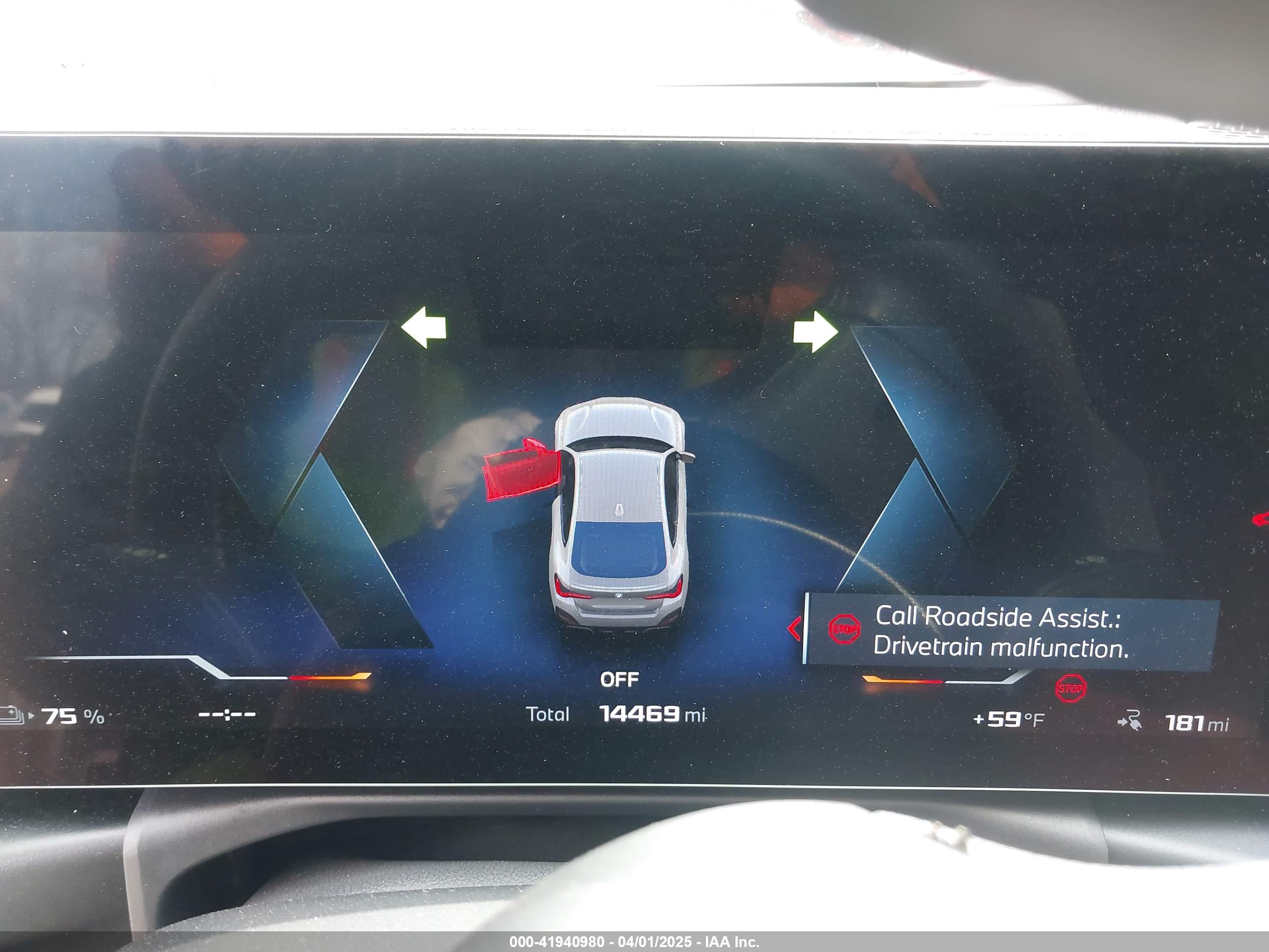BMW I4 image 7