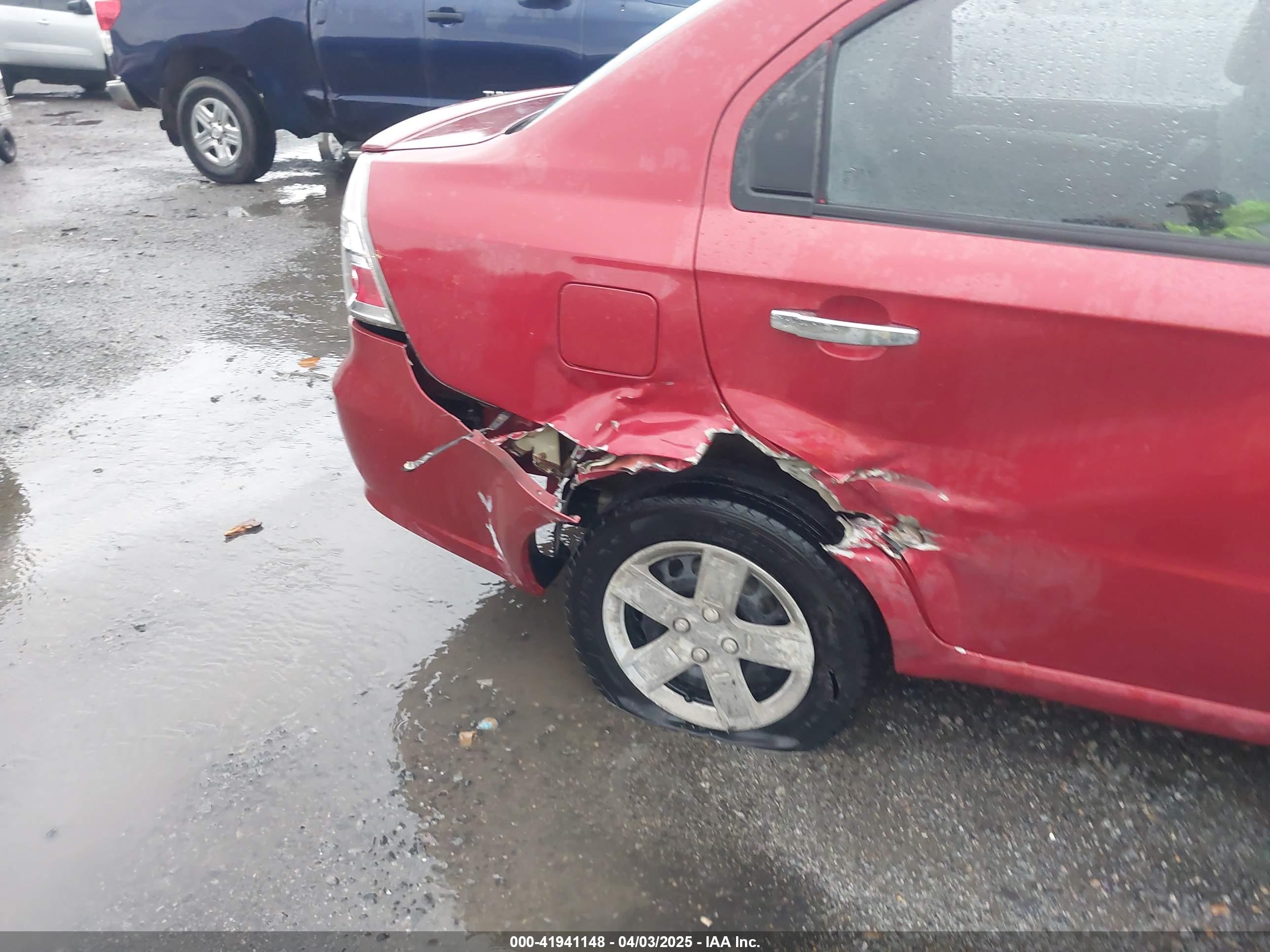 CHEVROLET AVEO image 6